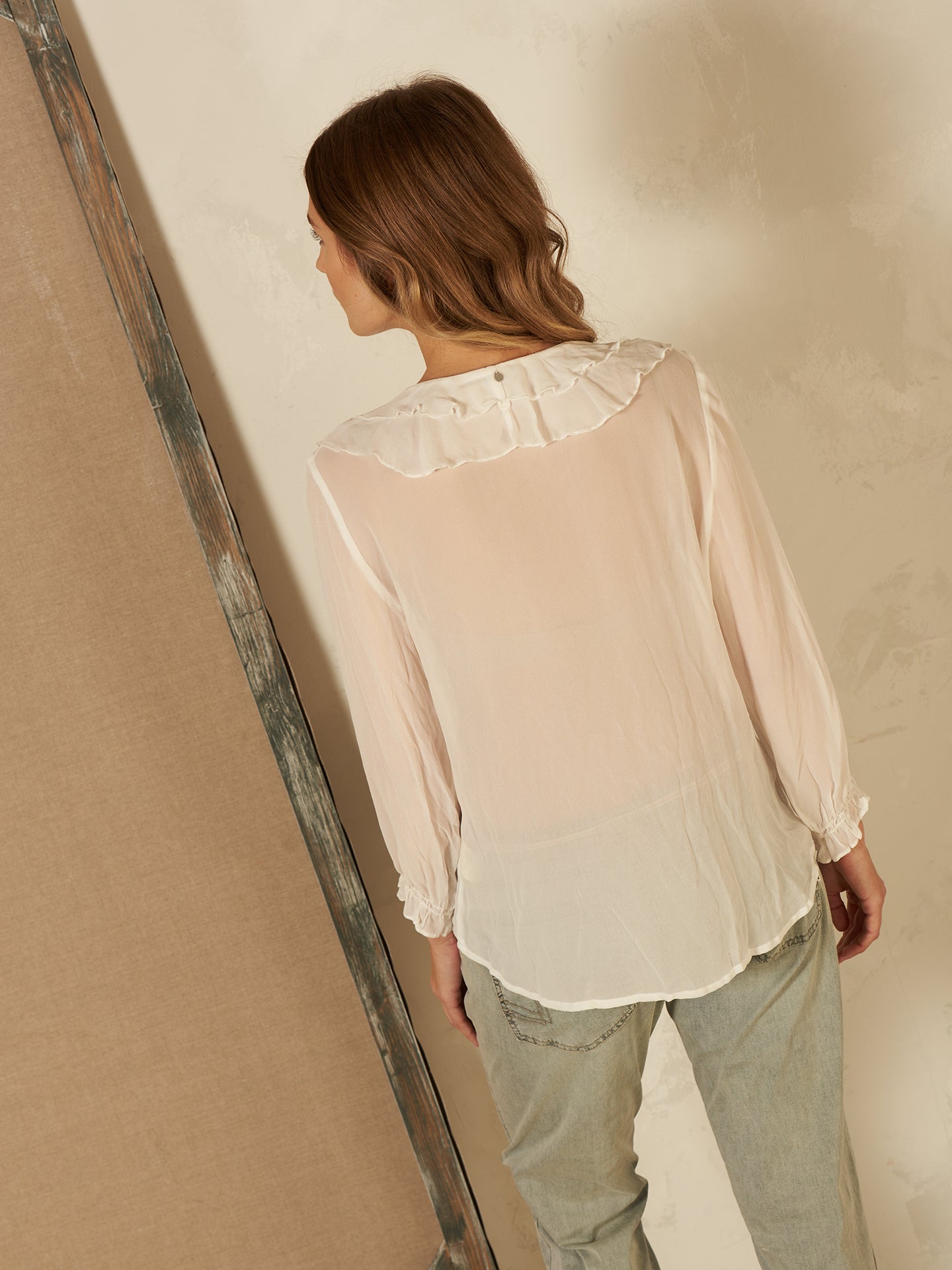 blouse avec détails à volants