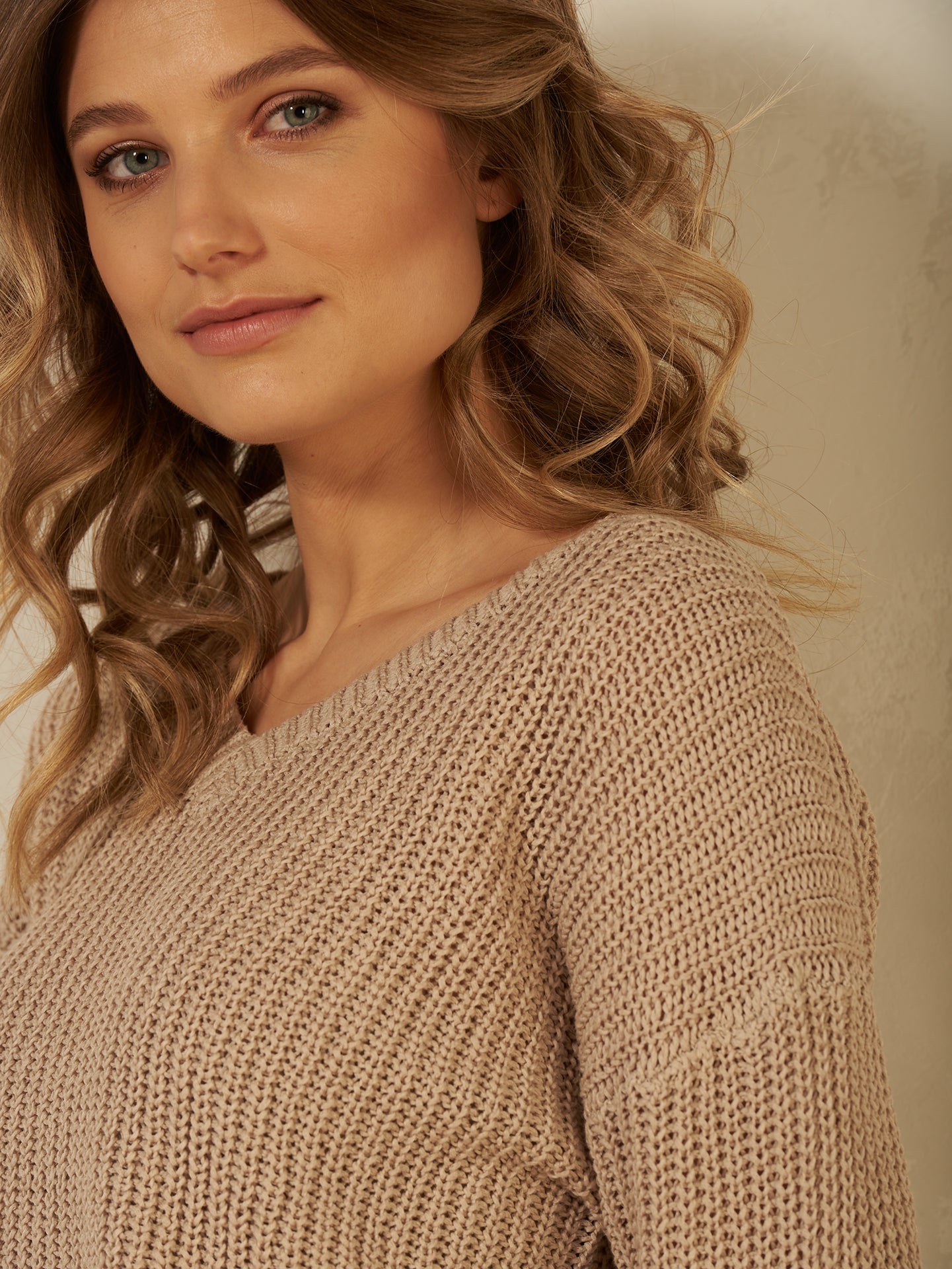 Maglione con scollo a V