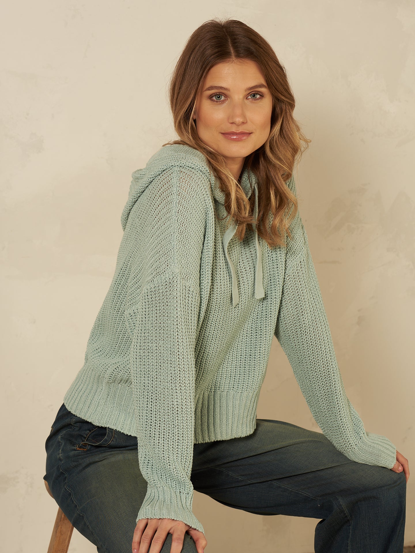 Maglione con cappuccio