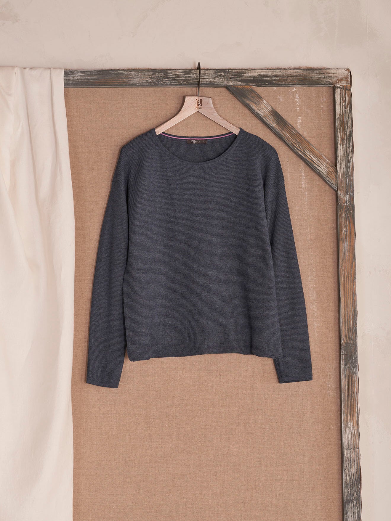 Maglione con scollo rotondo