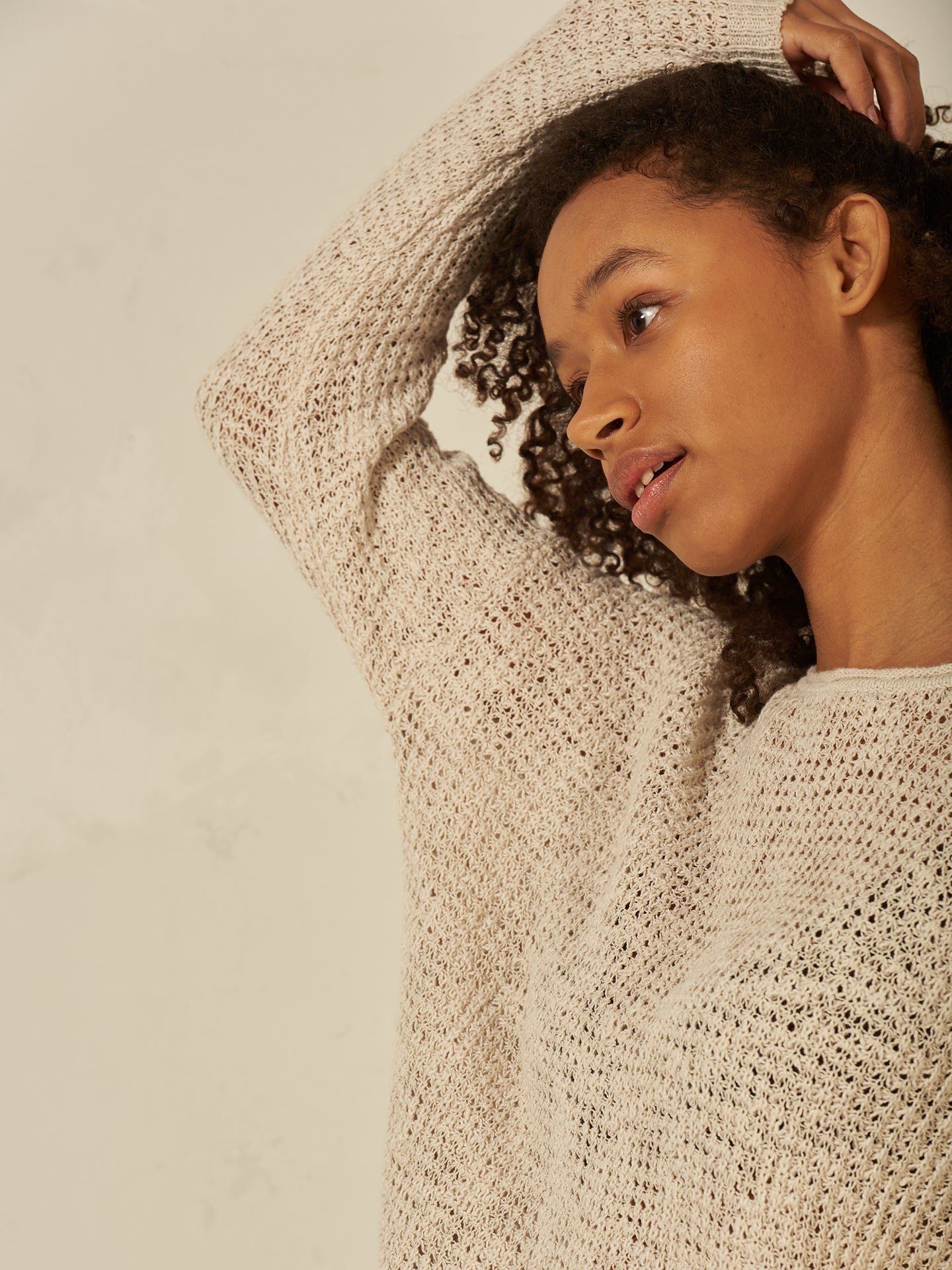 Maglione con scollo rotondo