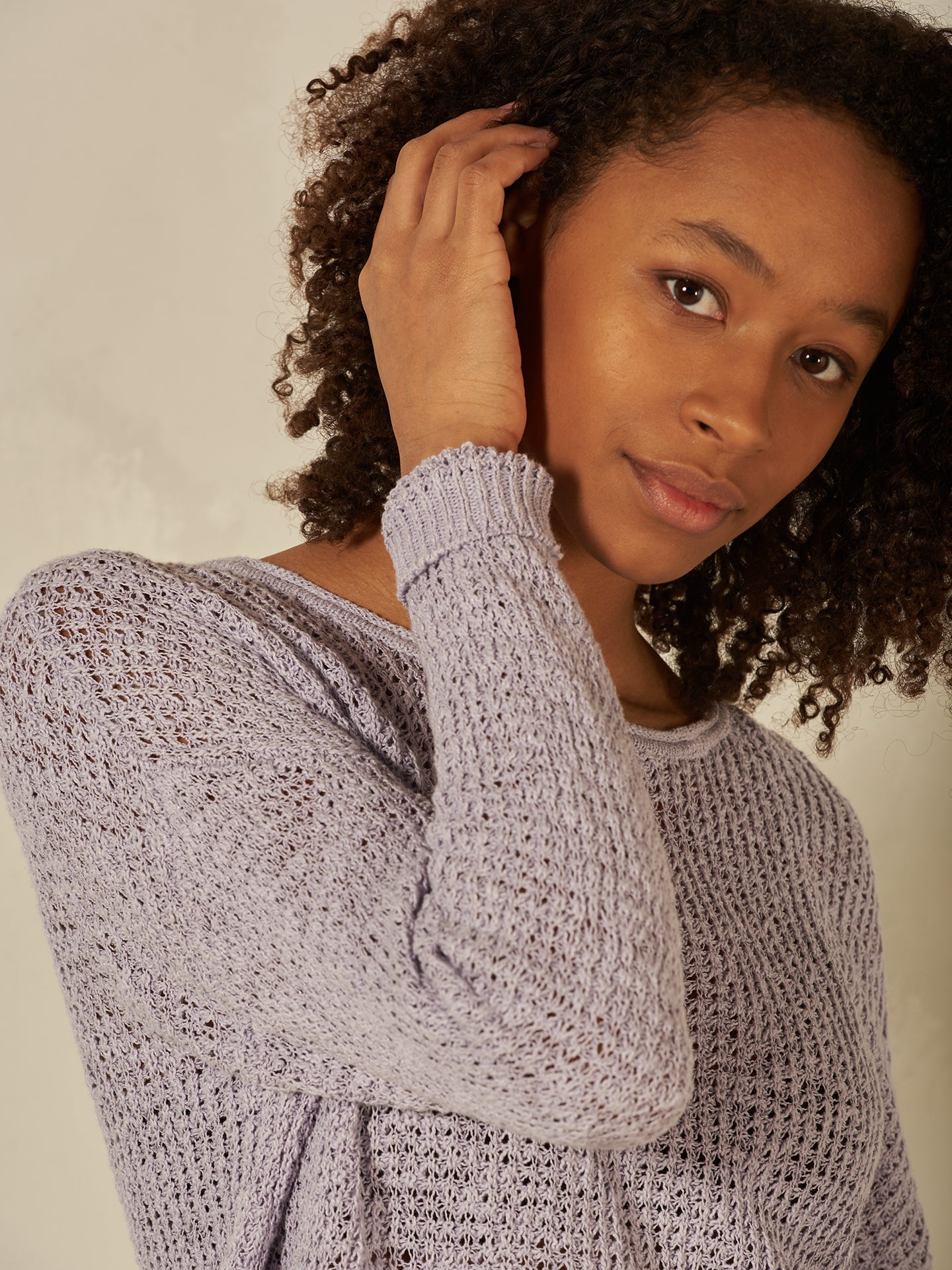 Maglione con scollo rotondo