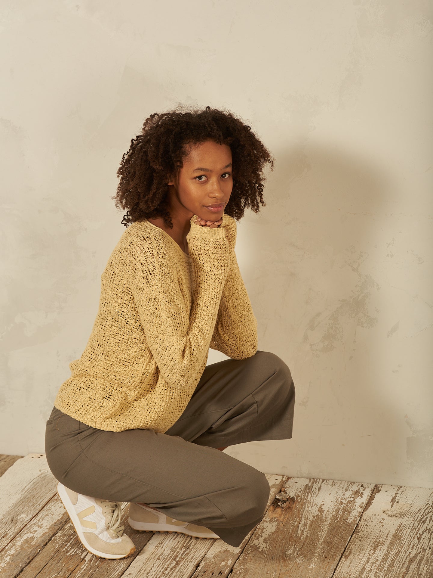 Maglione con scollo rotondo