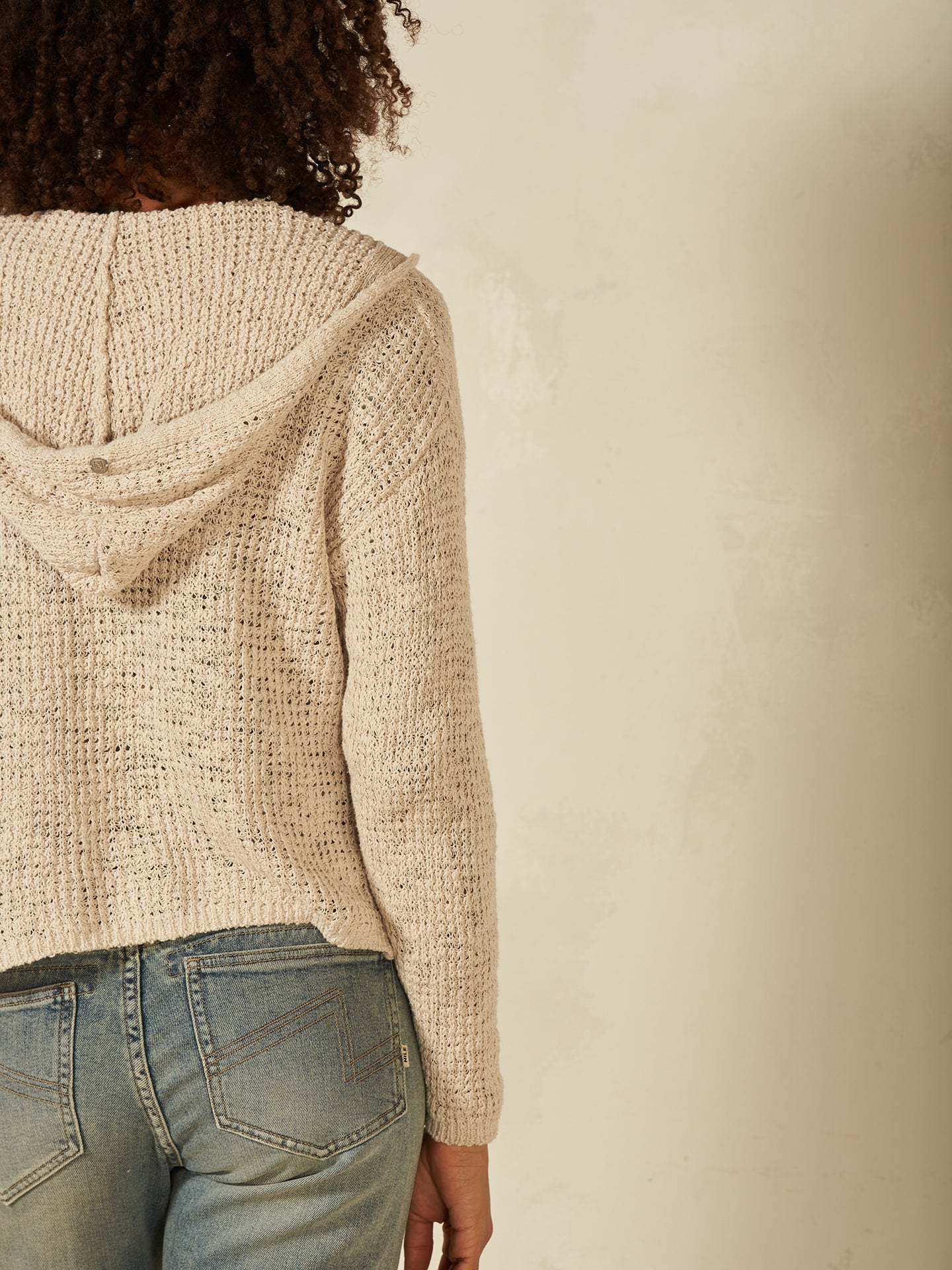 Strickjacke mit Kapuze