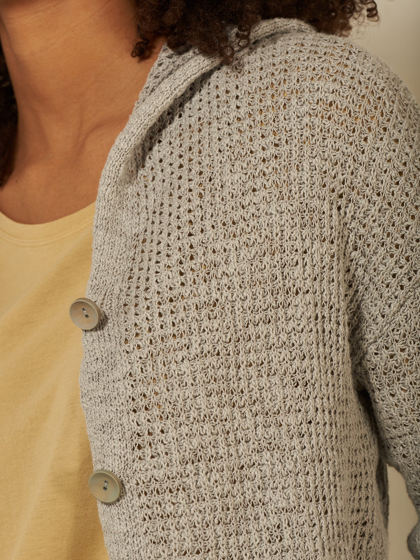Strickjacke mit Kapuze