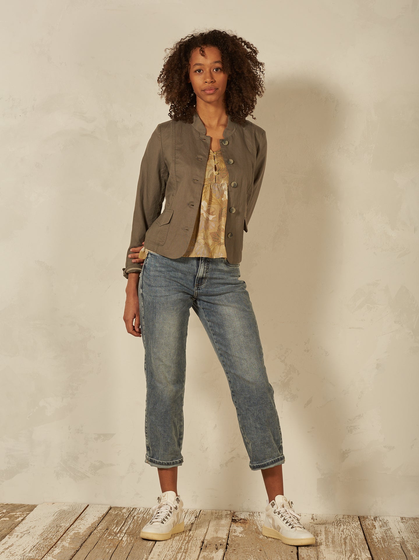 Bluse mit Volant