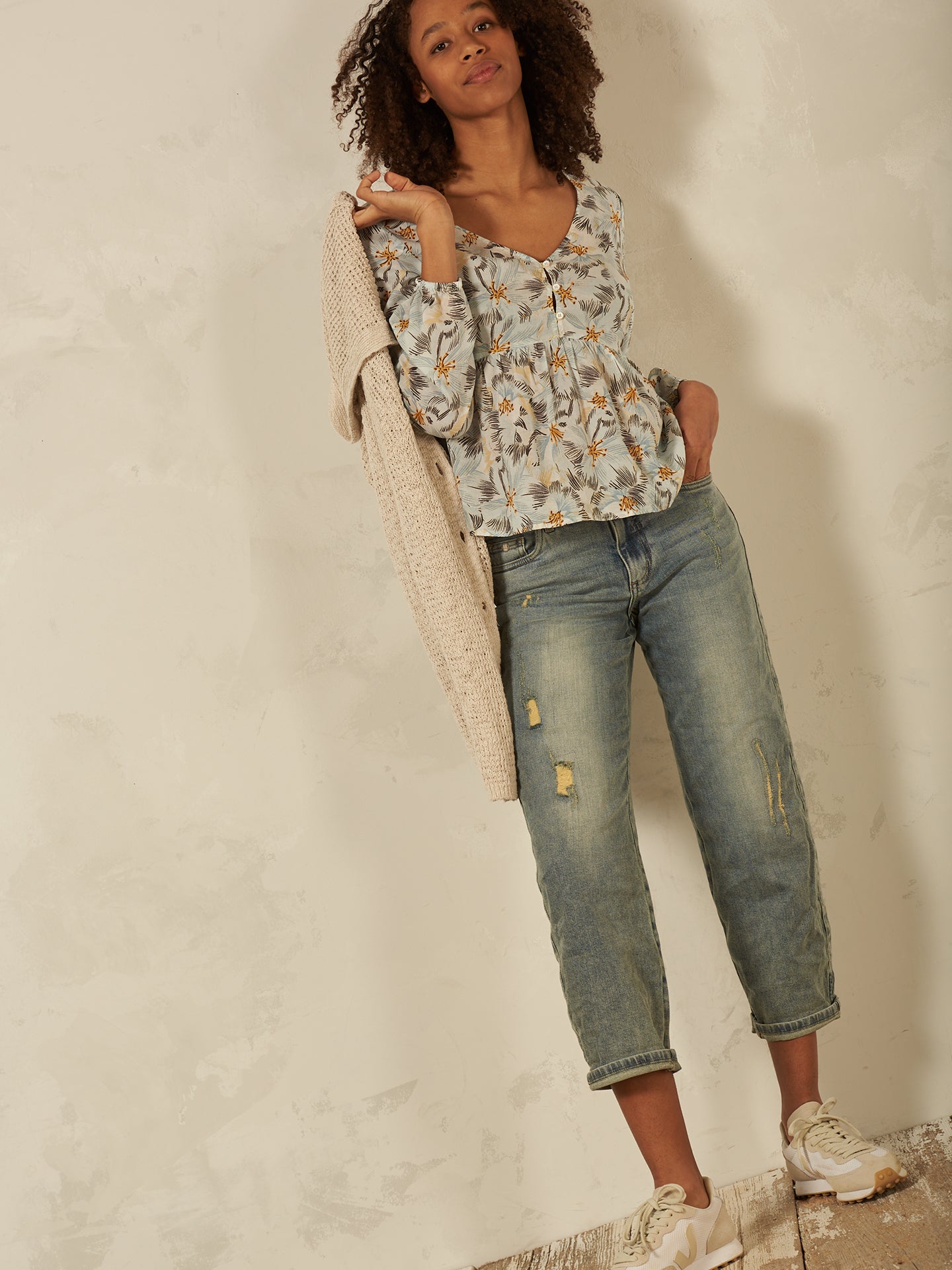 Bluse mit Volant