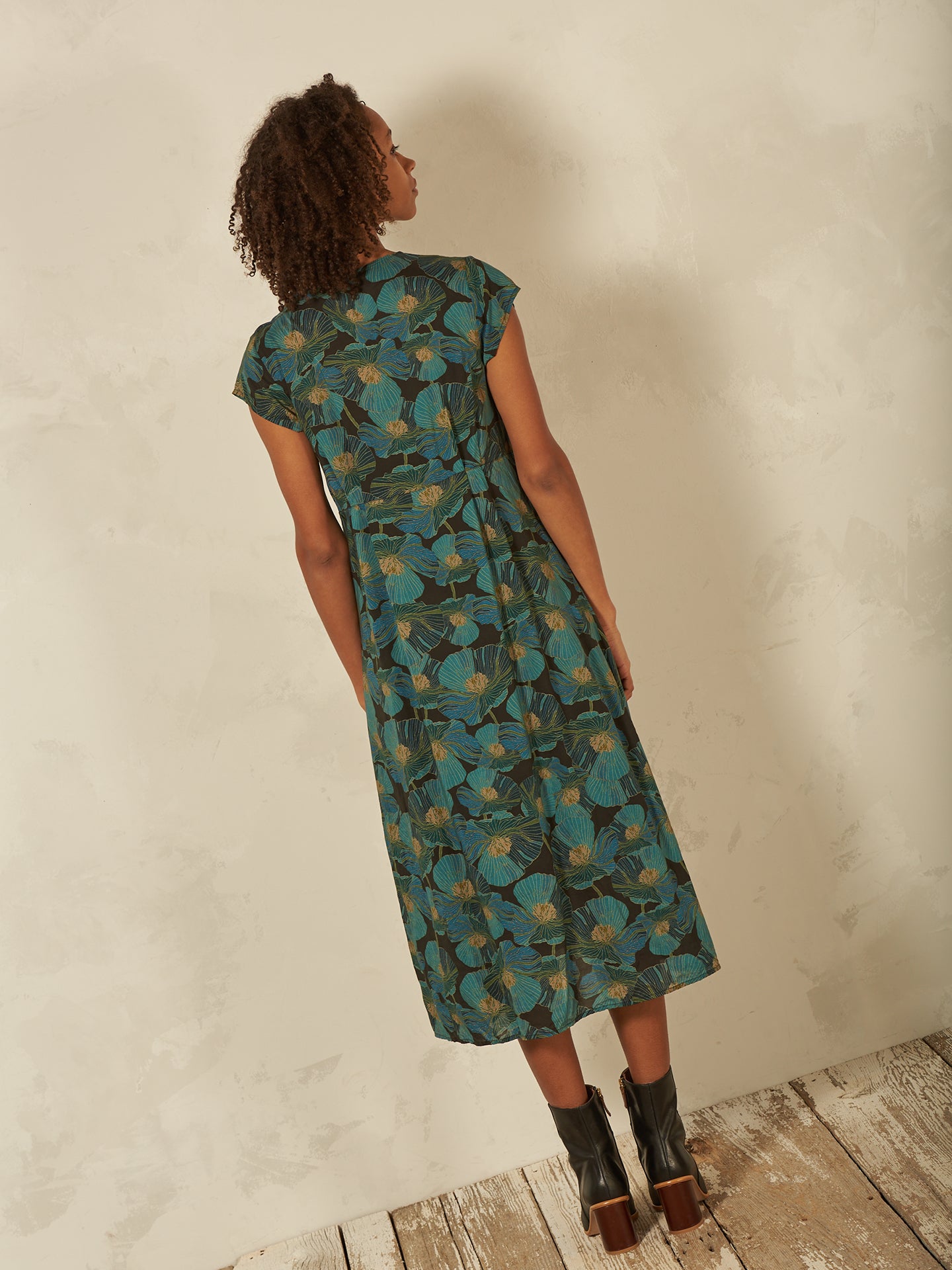 robe avec col en V