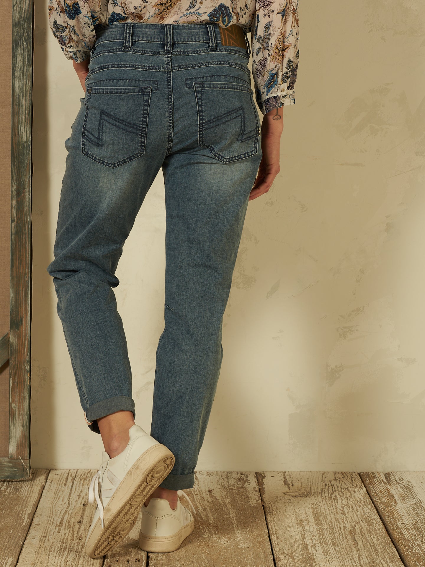 Pantaloni affusolati