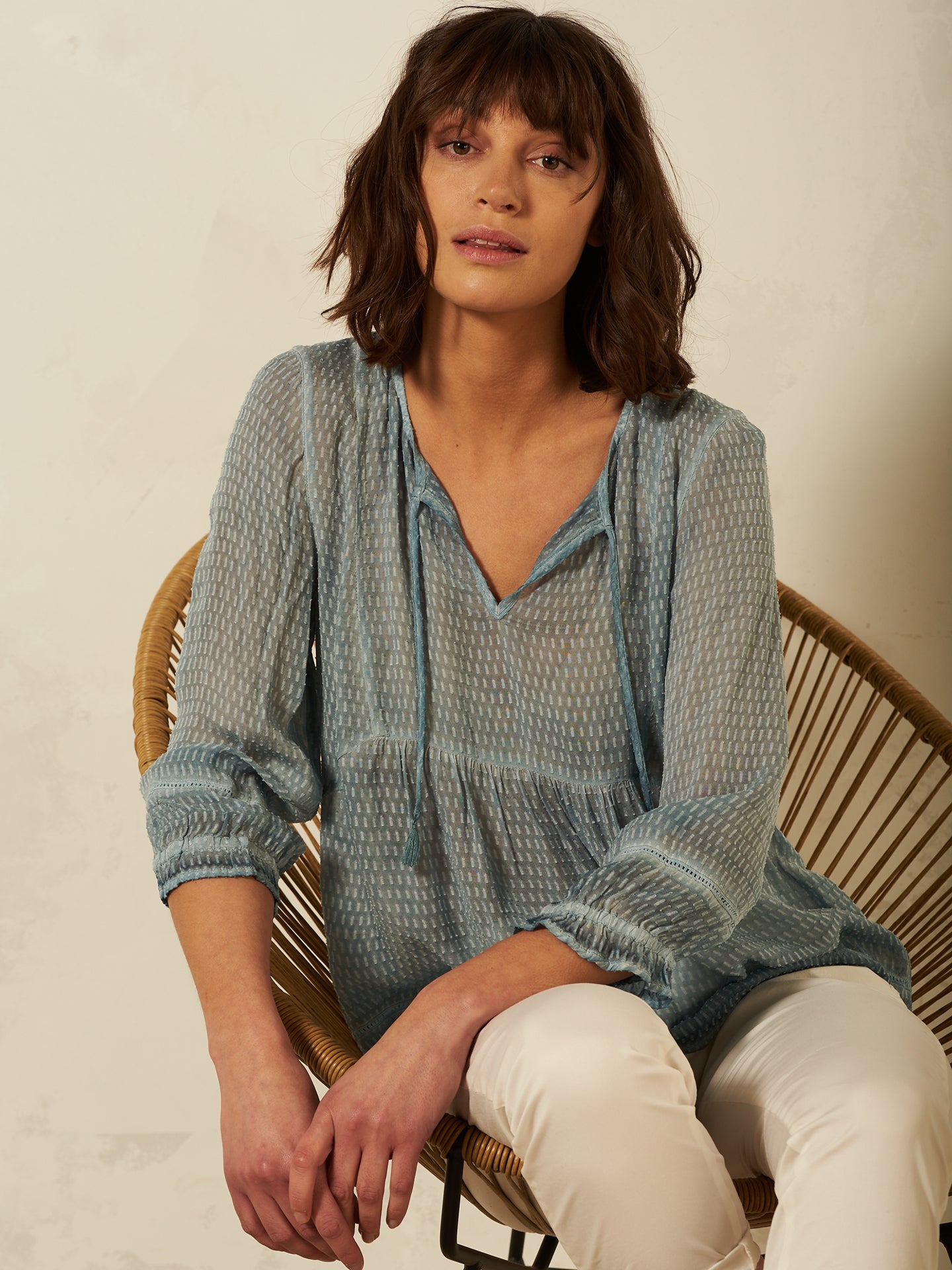 Bluse mit Häkeldetail
