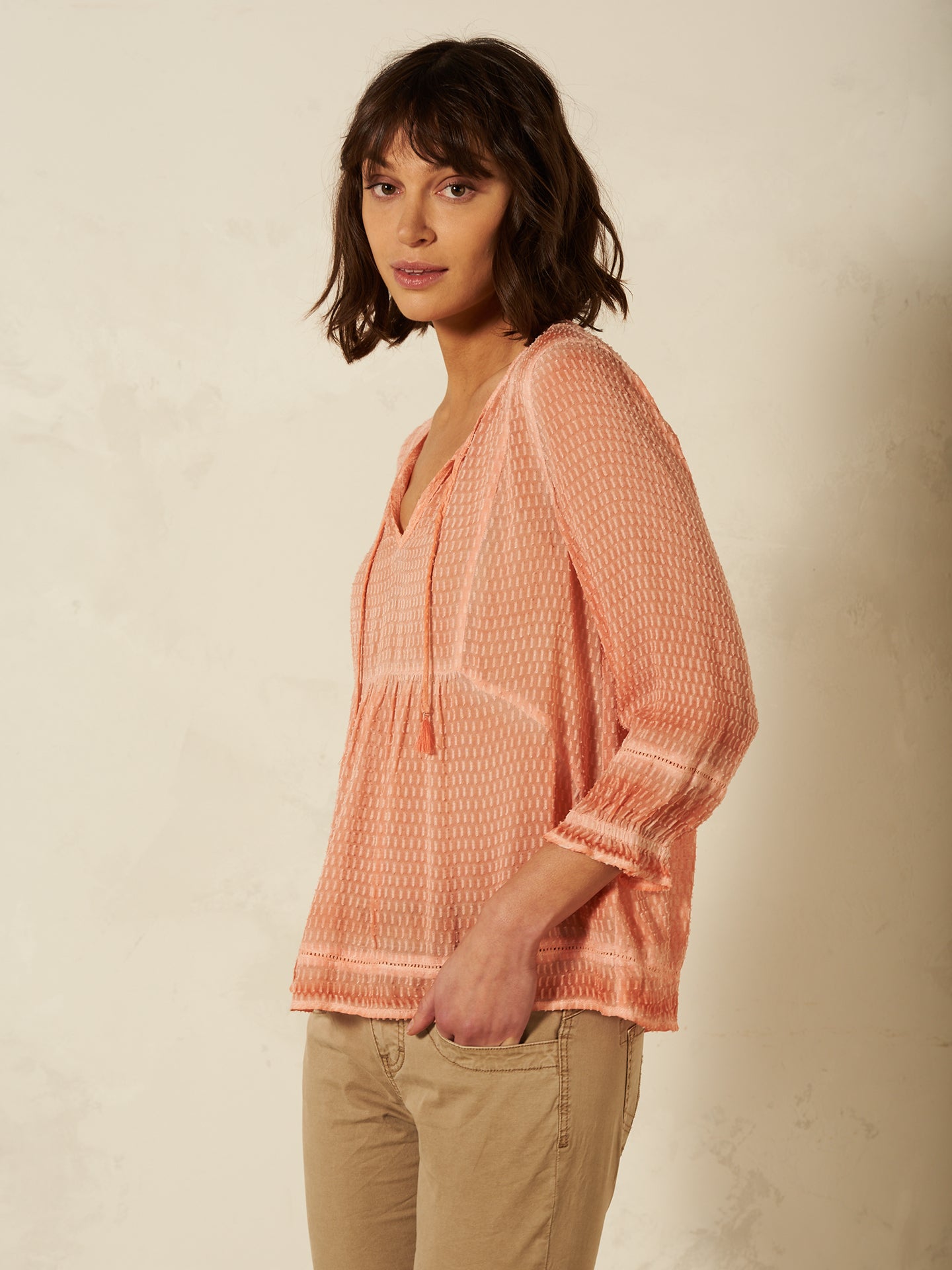 Bluse mit Häkeldetail