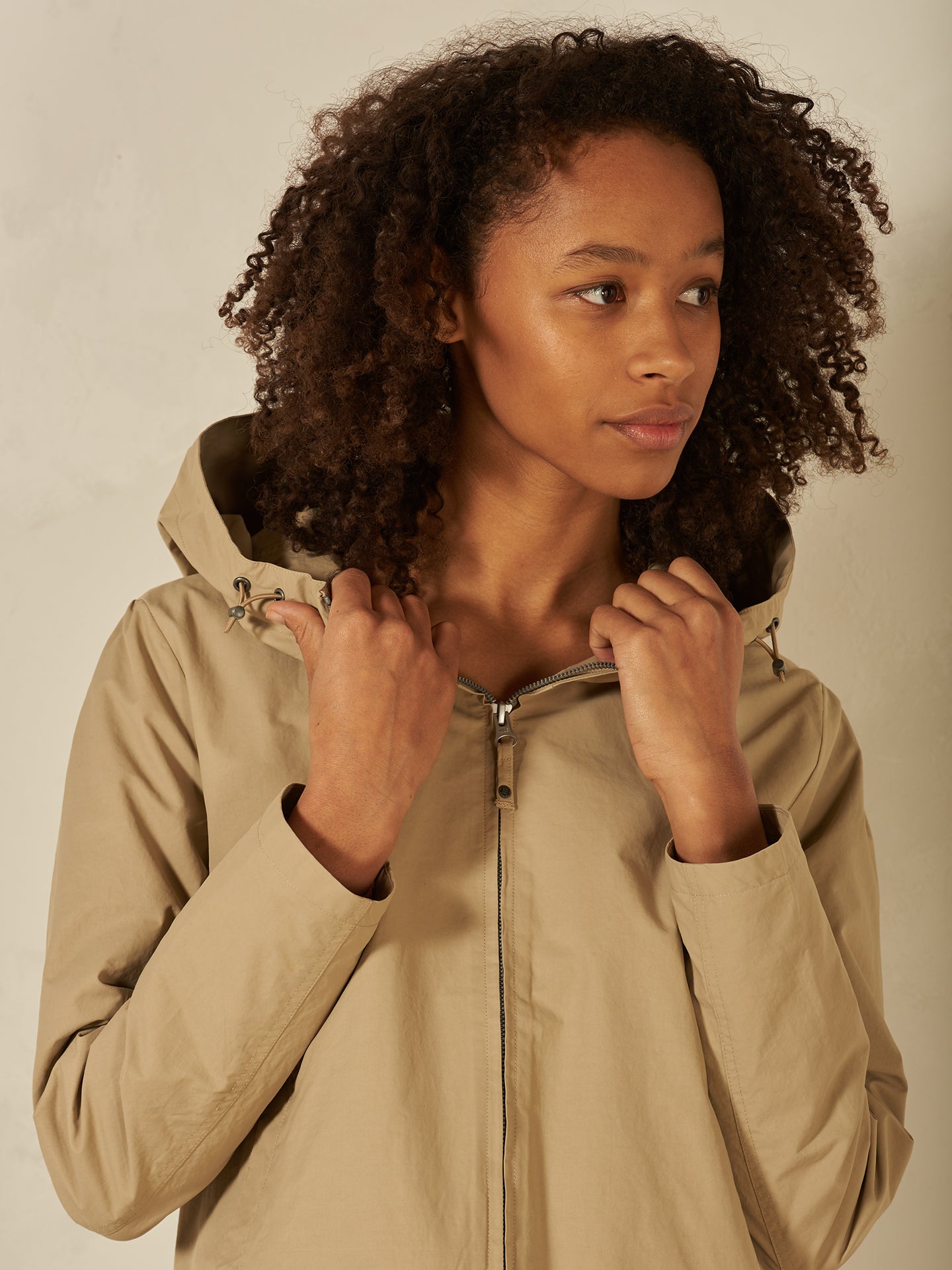 Jacke mit Kapuze
