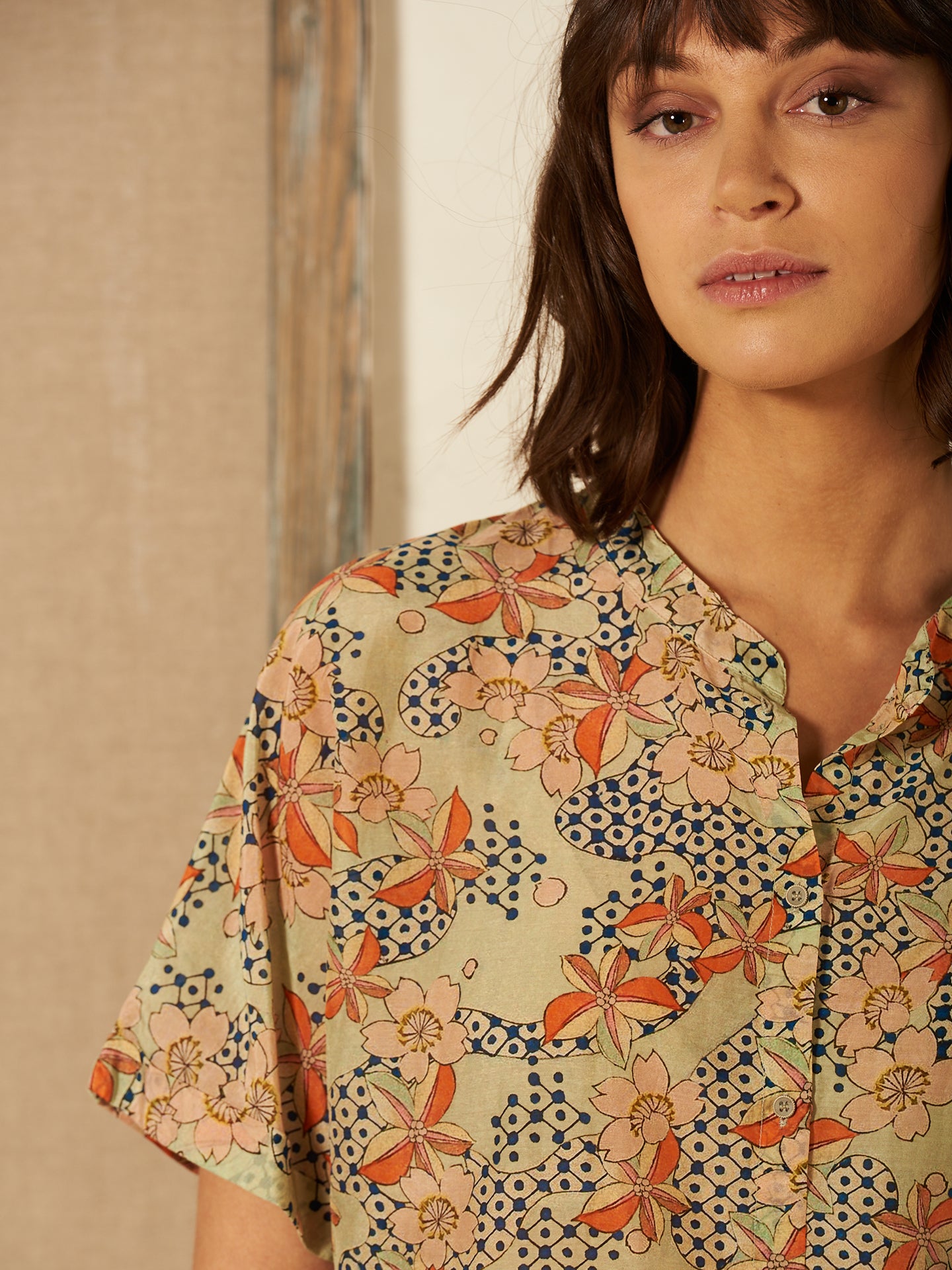 Bluse mit Knopfleiste