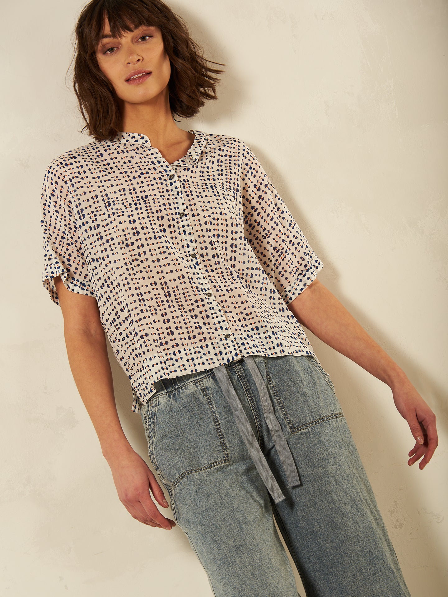 Bluse mit Knopfleiste