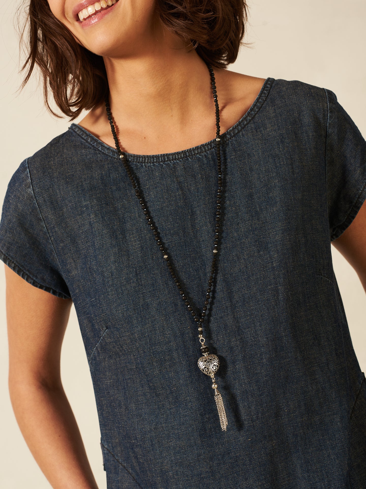 Necklace with pendant