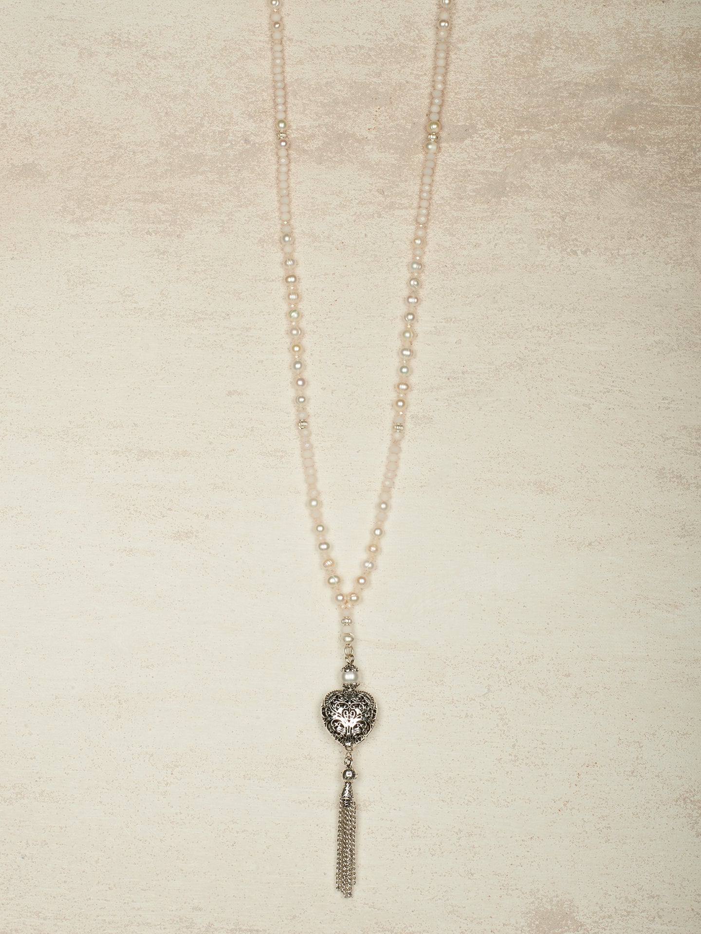 Necklace with pendant