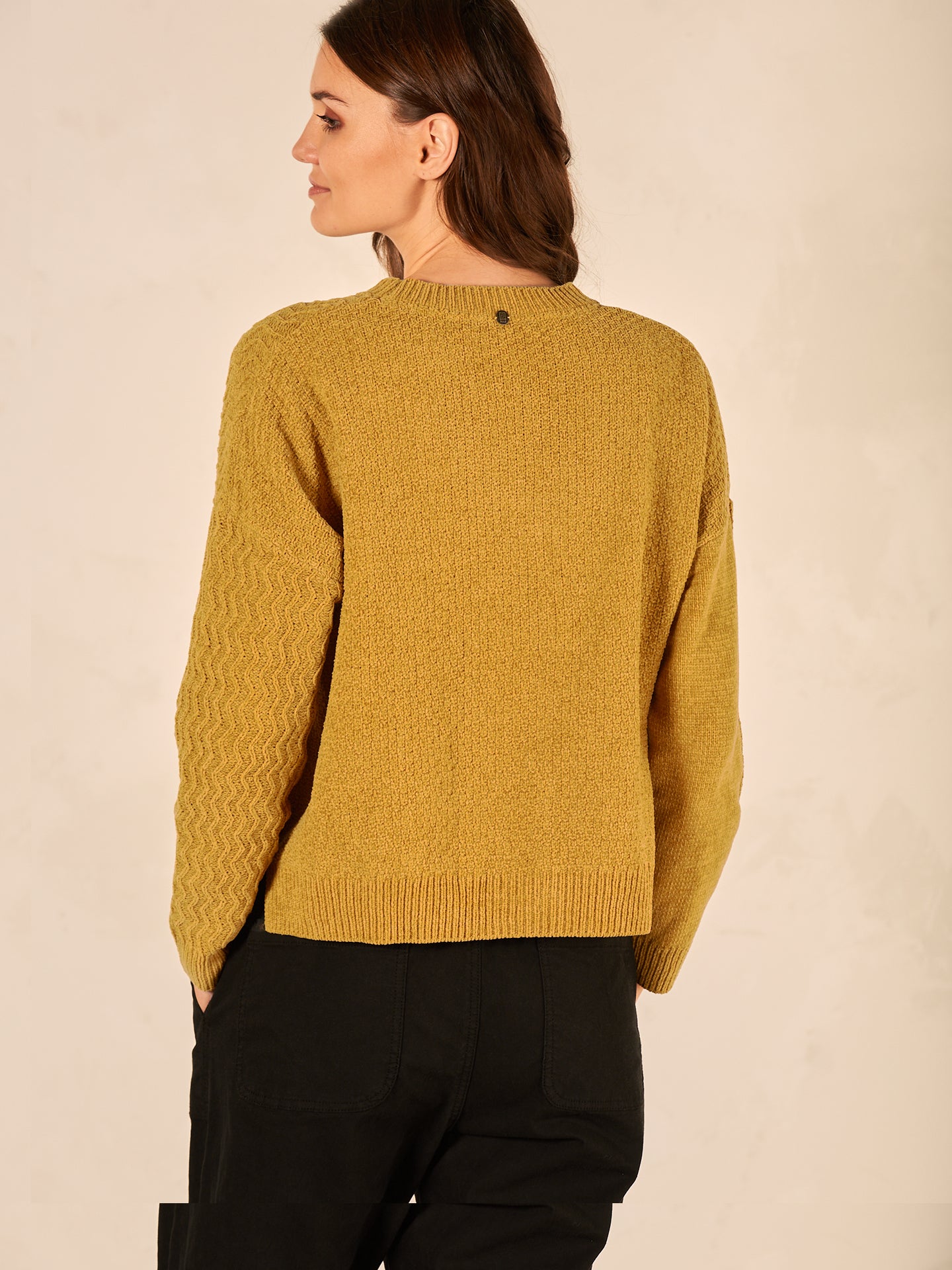 Knitted sweater with pattern