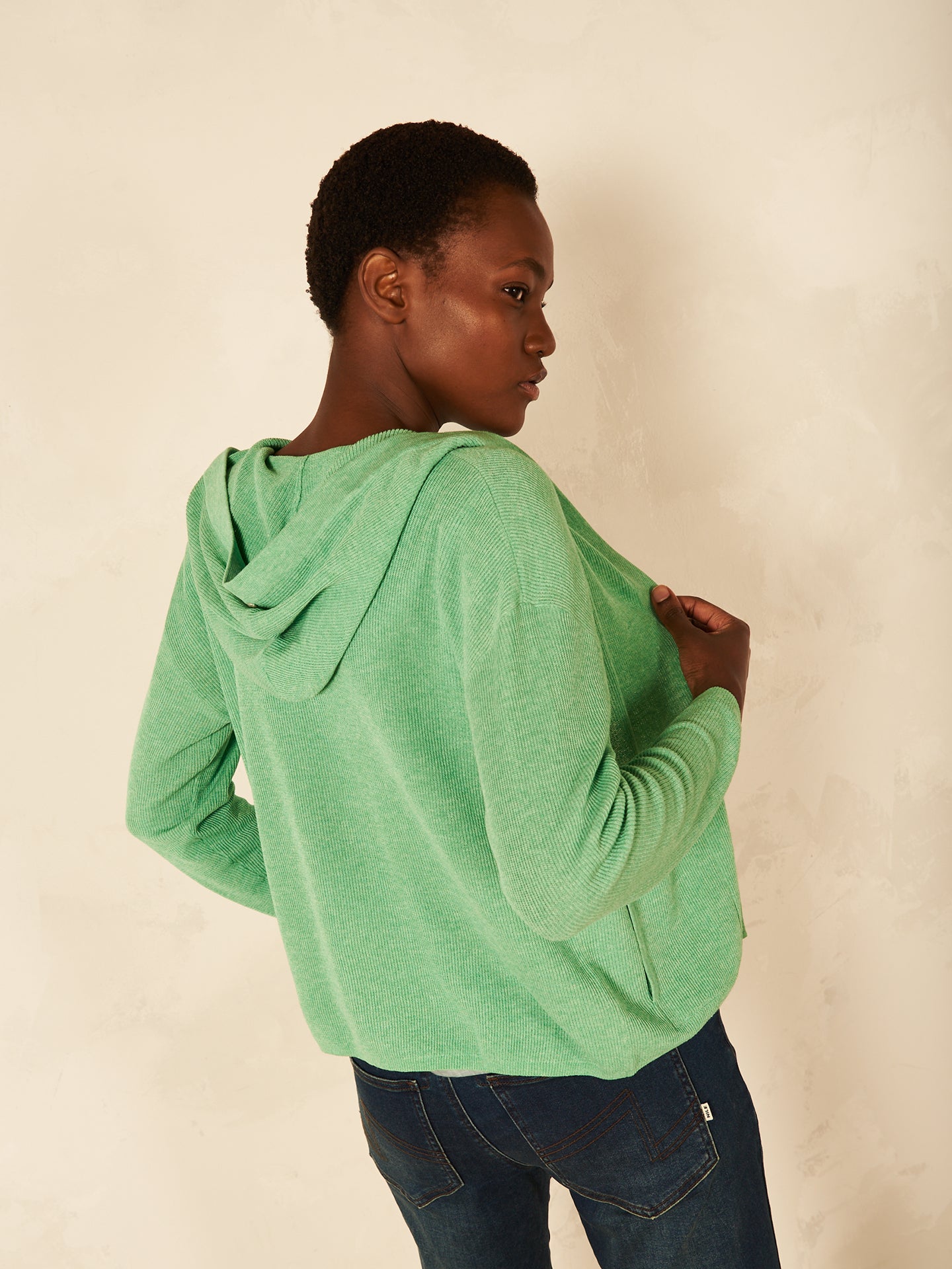 Strickjacke mit Kapuze