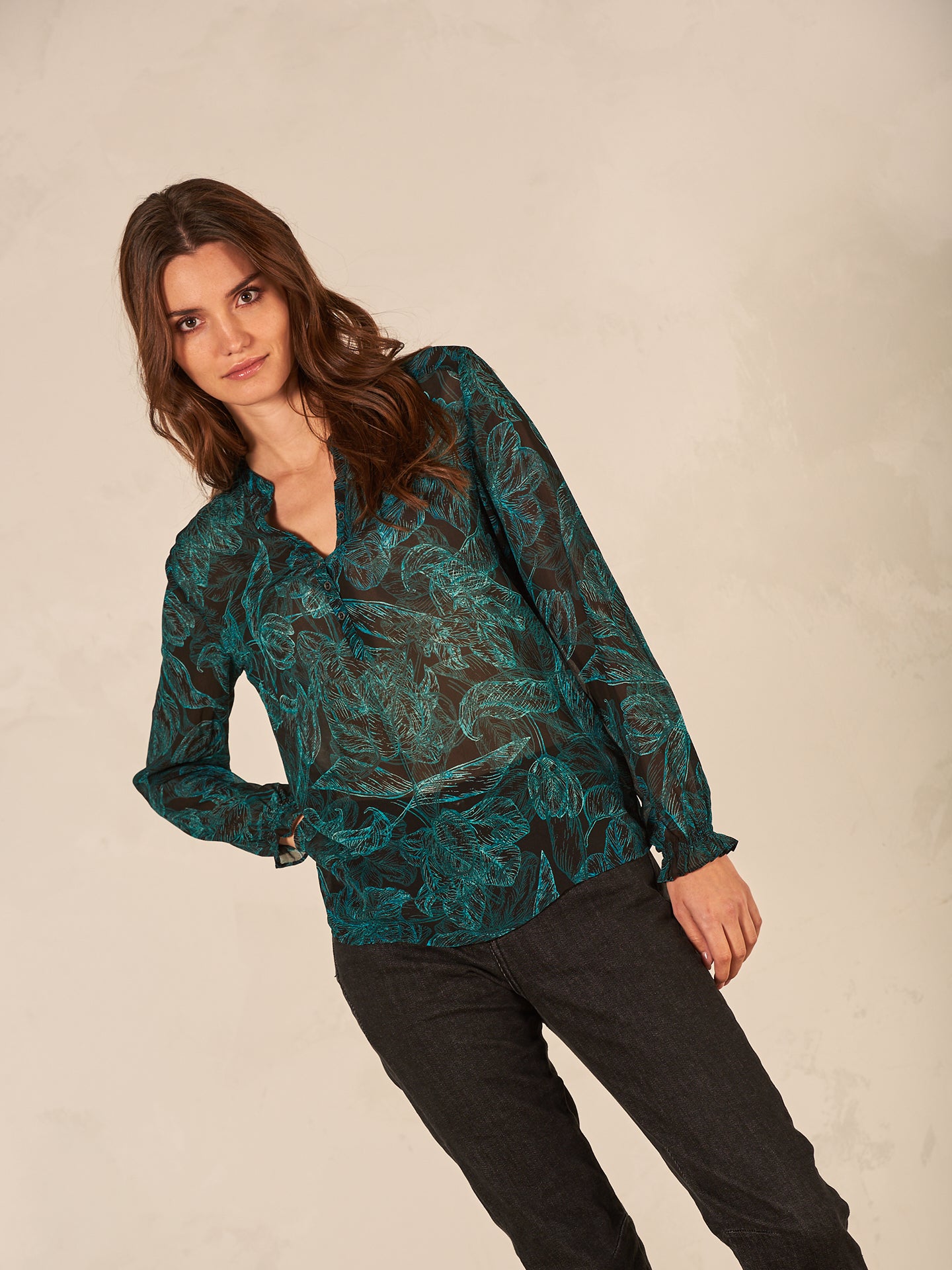 blouse avec patte de boutonnage
