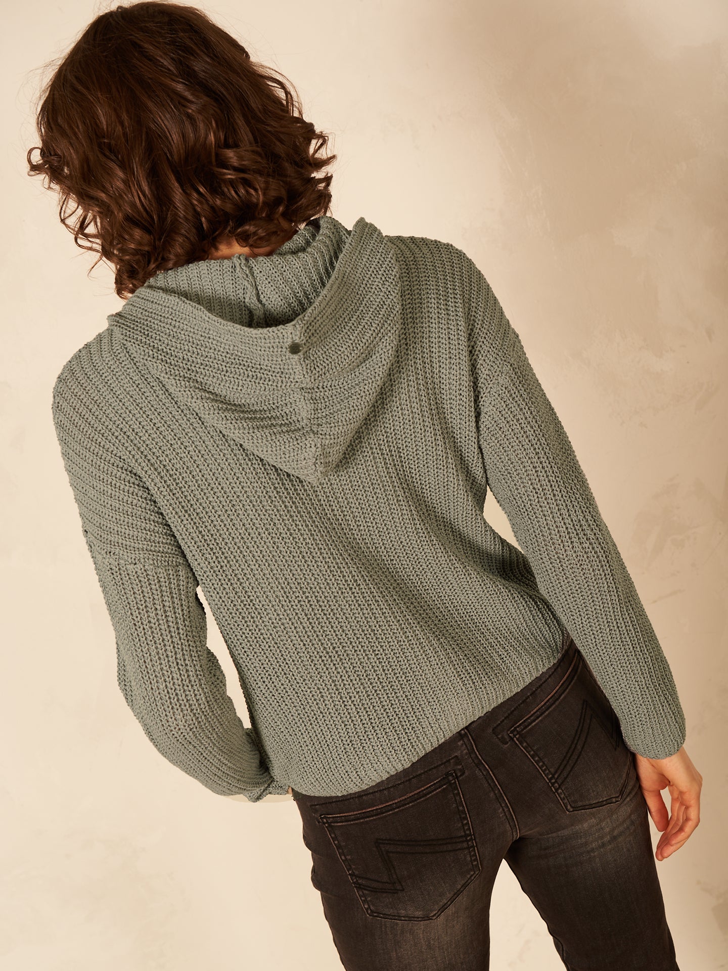 Strickjacke mit Kapuze