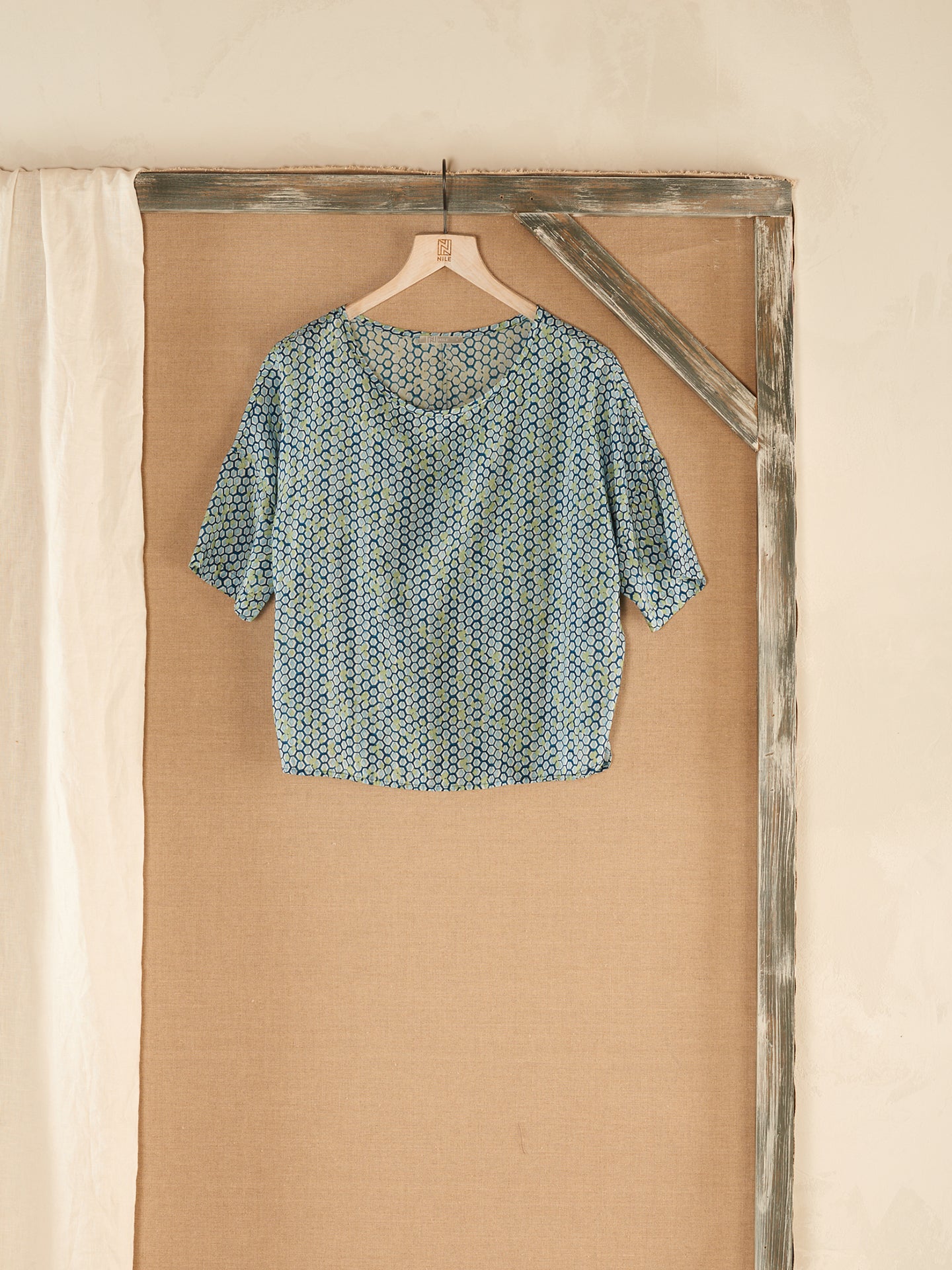 Bluse mit Rundhals
