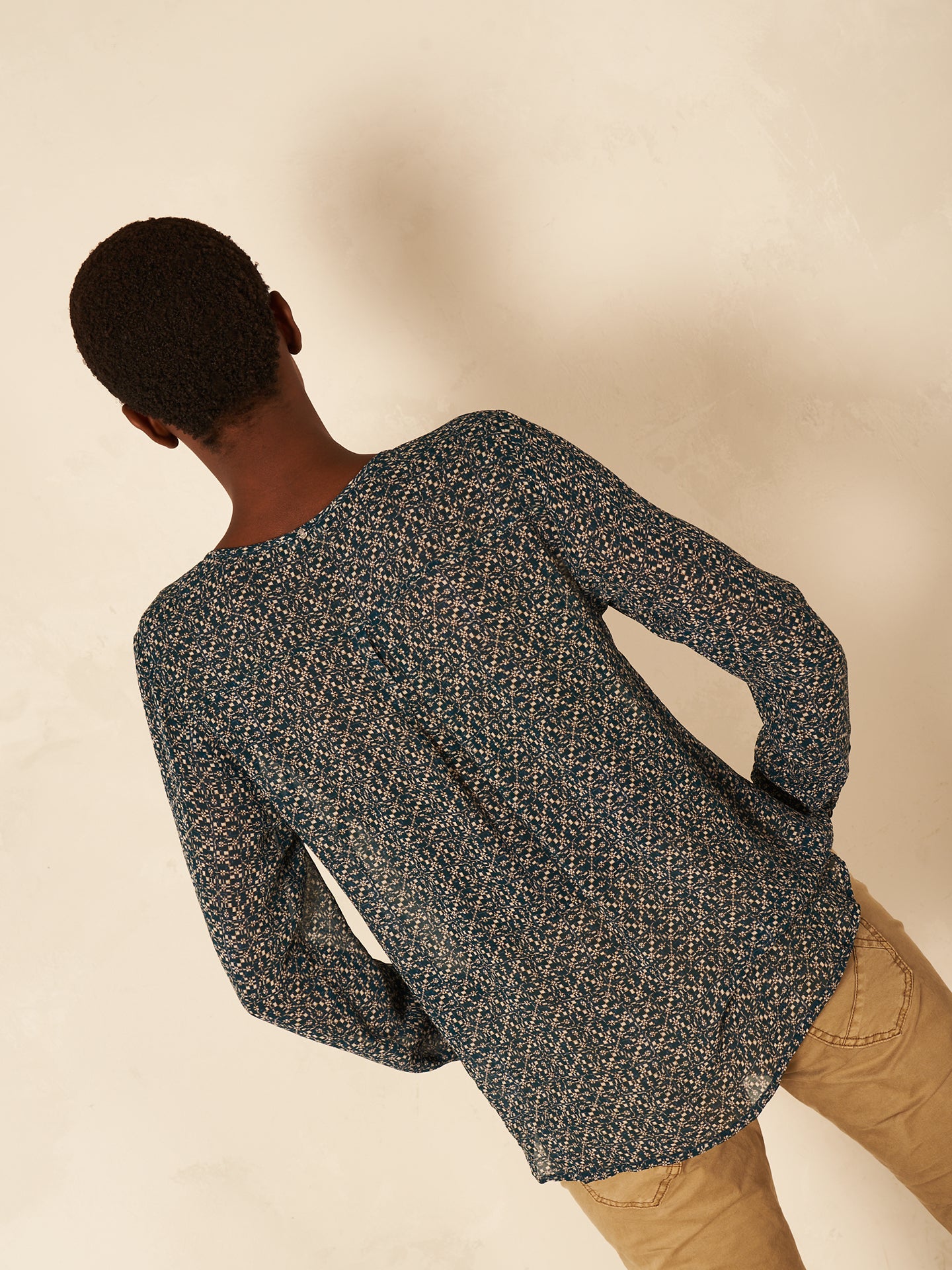 blouse avec patte de boutonnage