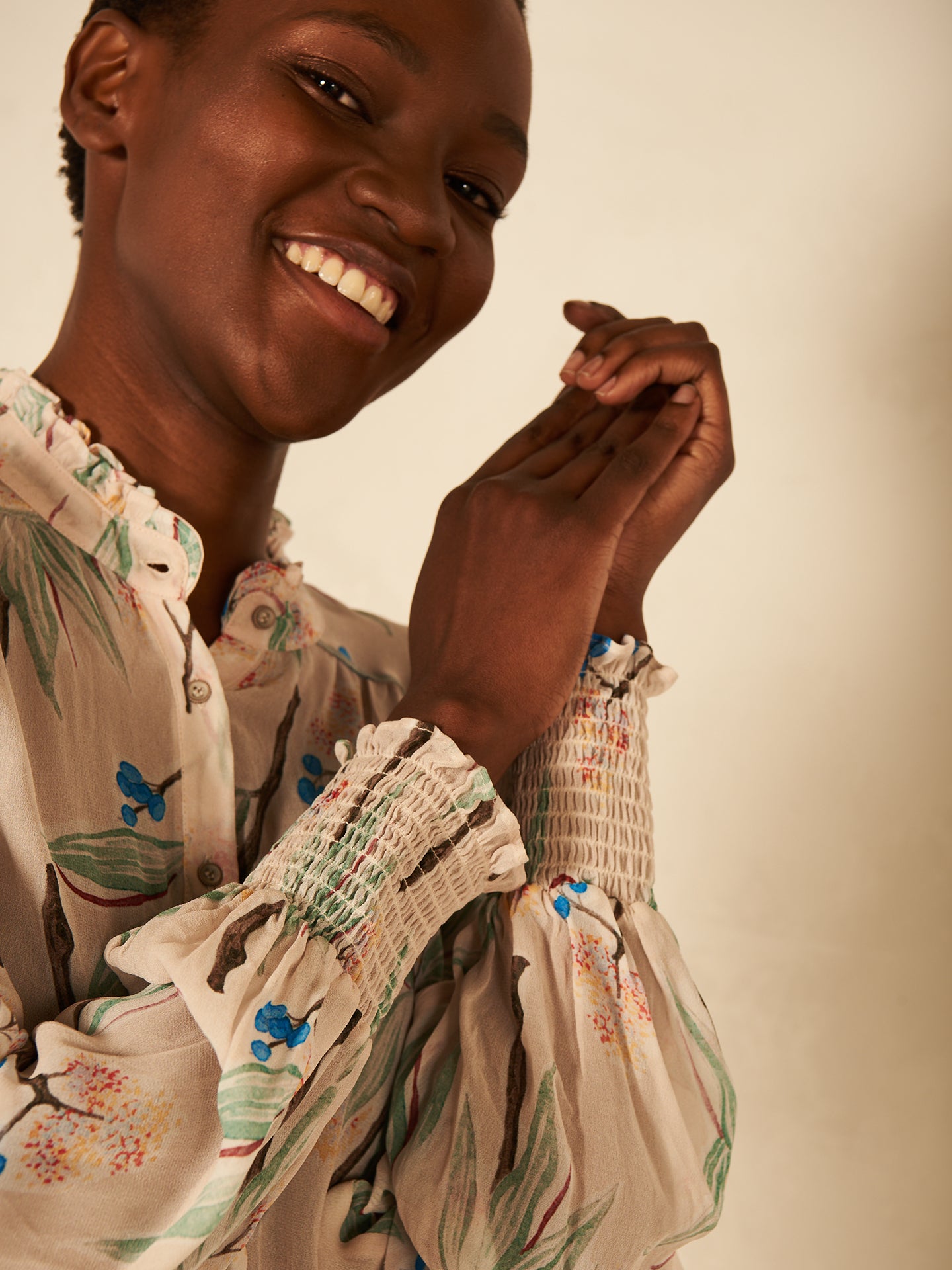 blouse avec détails à volants