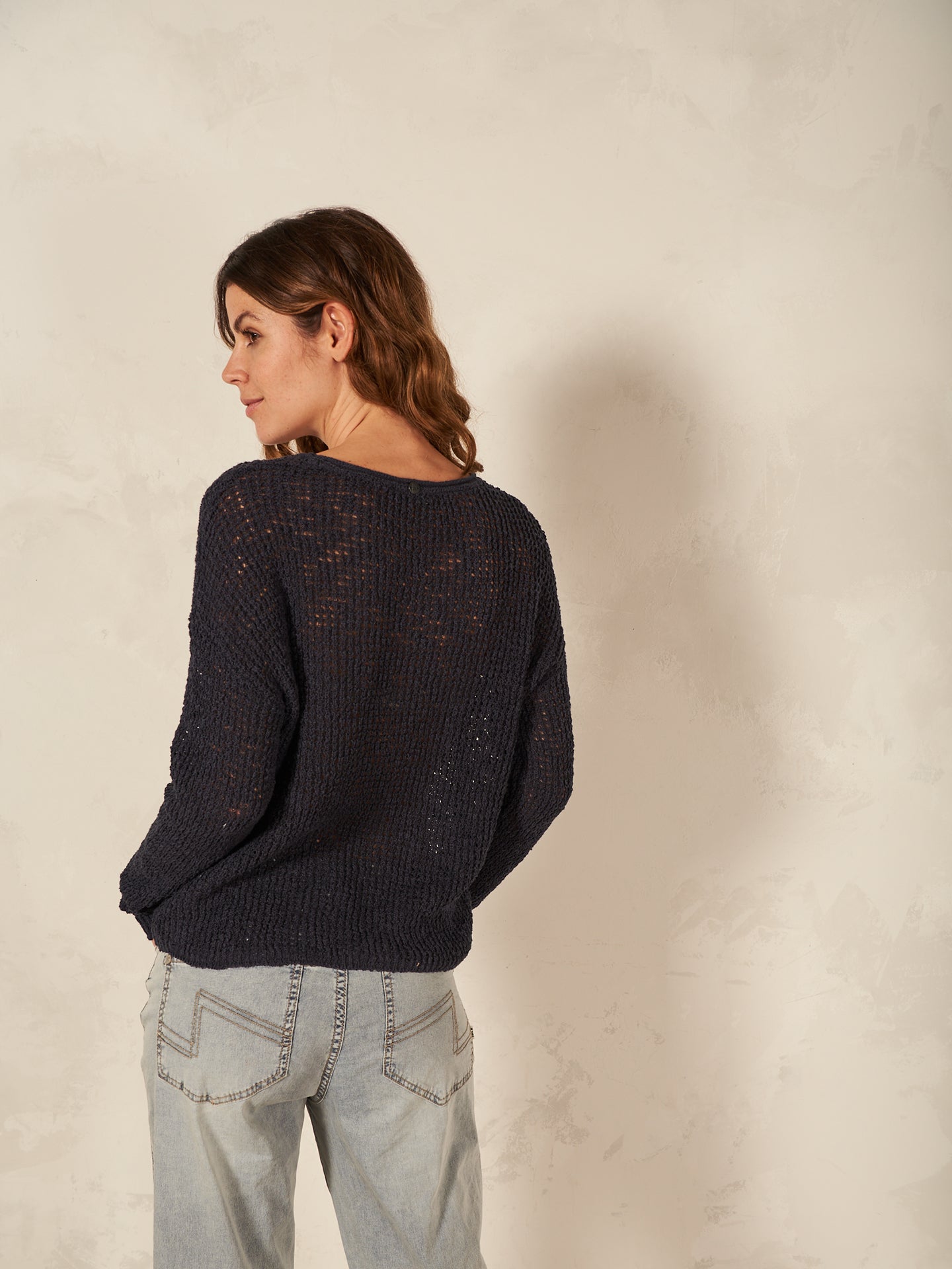 Maglione con scollo rotondo