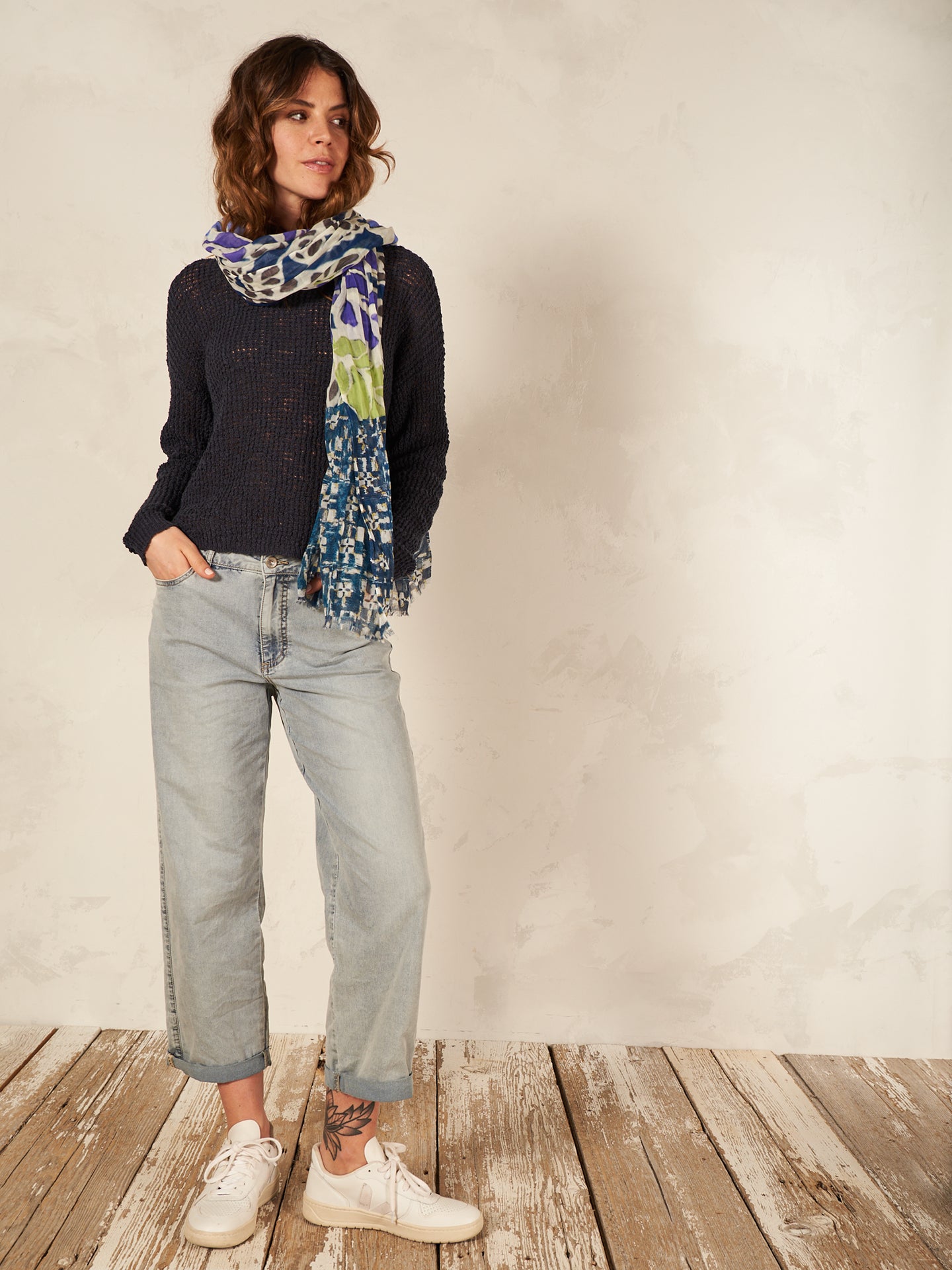 Maglione con scollo rotondo