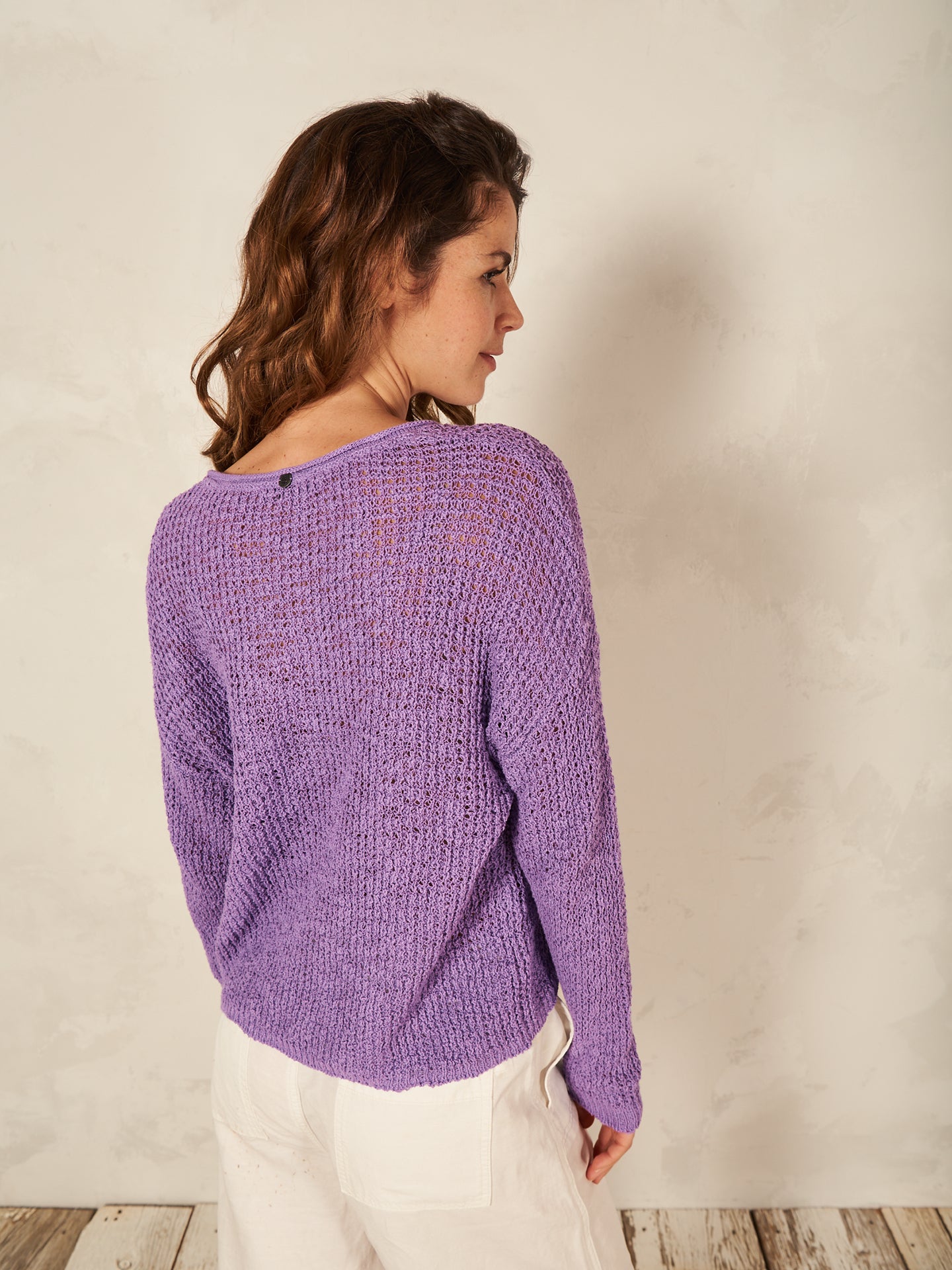 Maglione con scollo rotondo