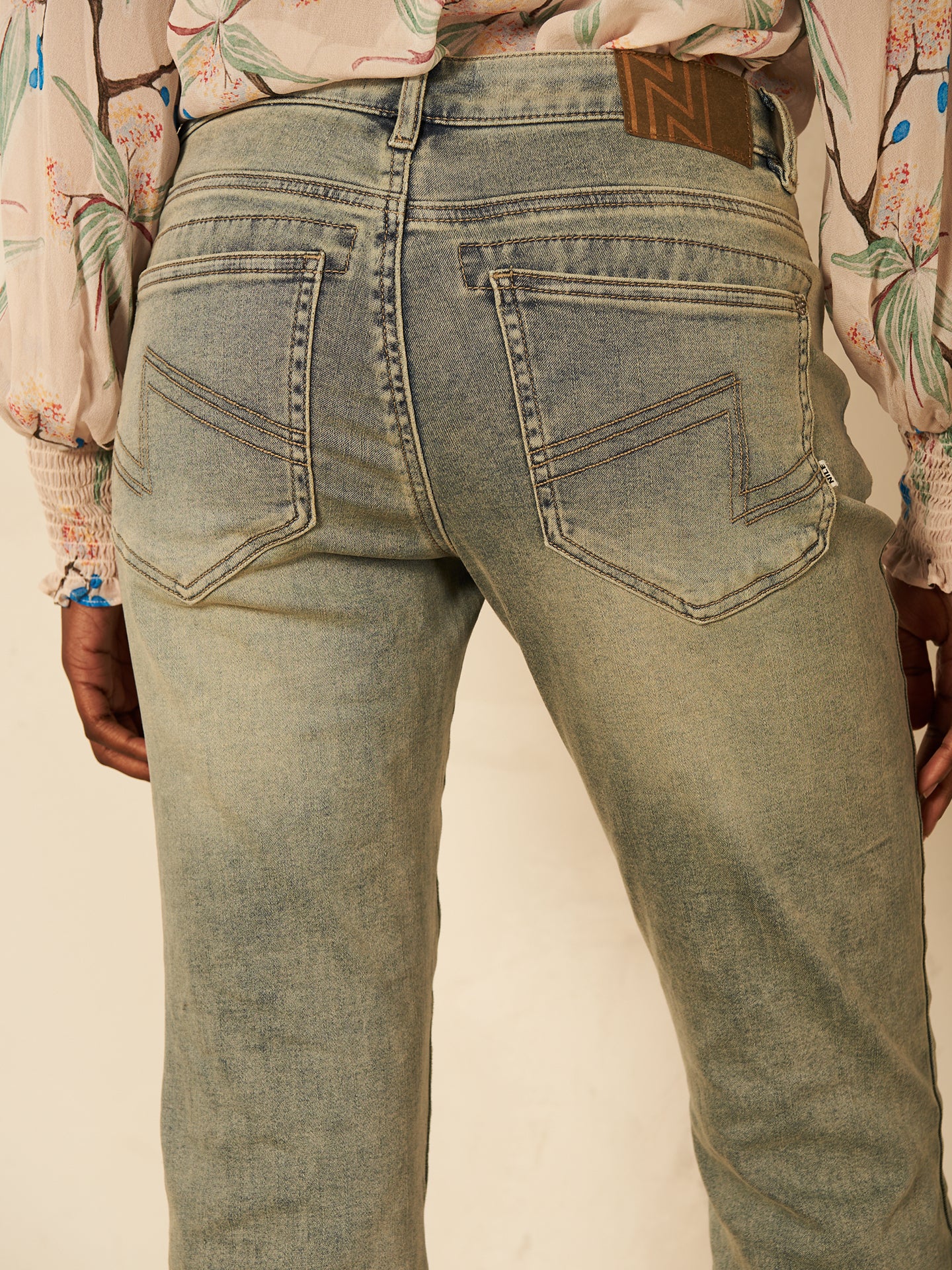 pantalon flare