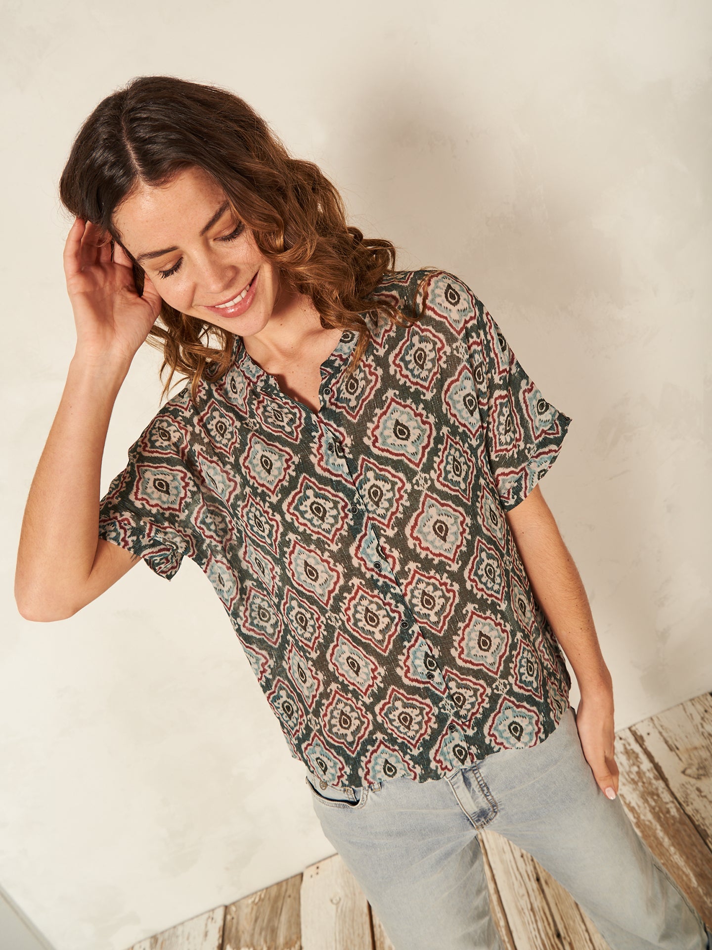 Bluse mit Stehkragen