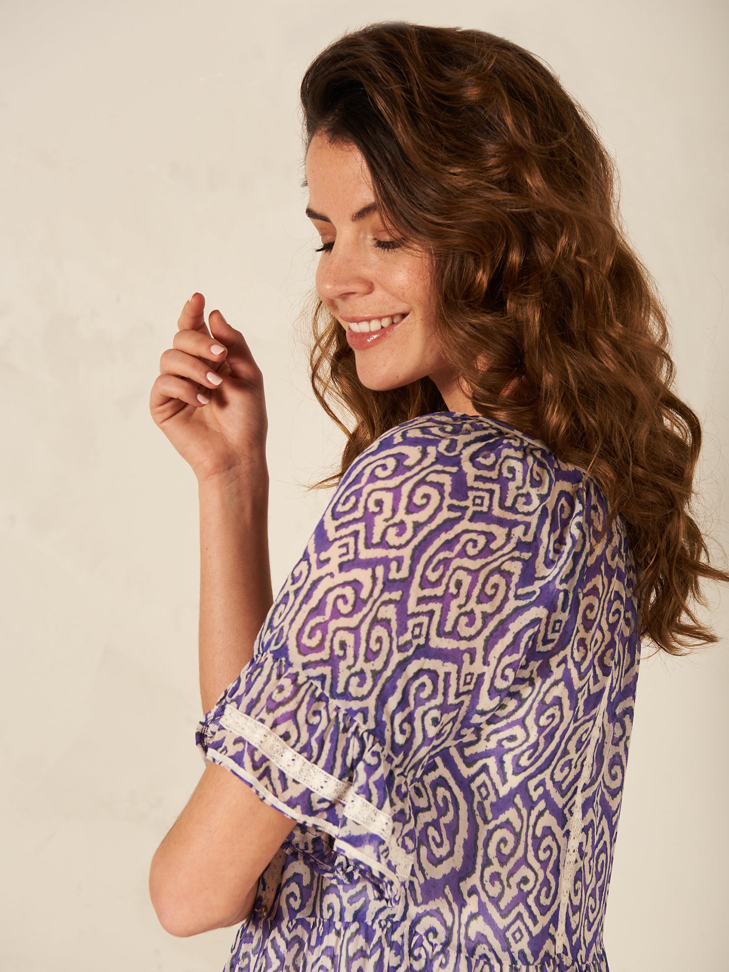 Kleid mit Volant