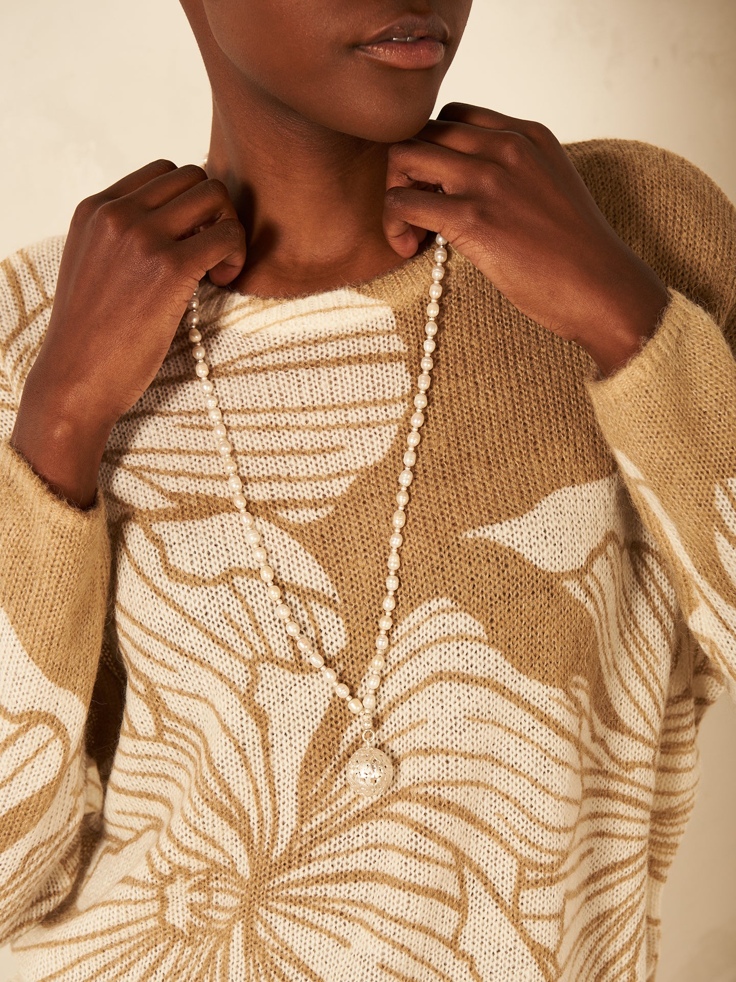 collier avec pendentif