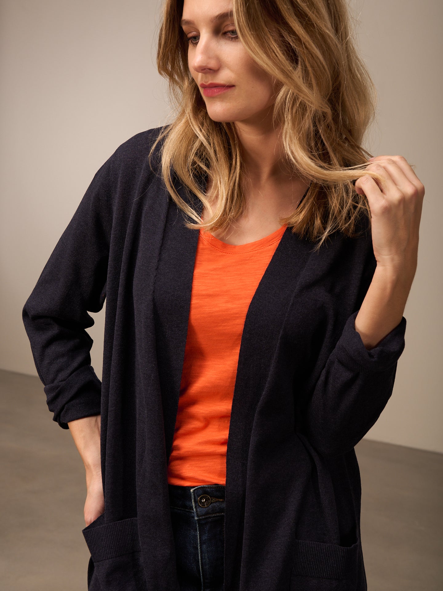 Giacca in maglia con scollo a V
