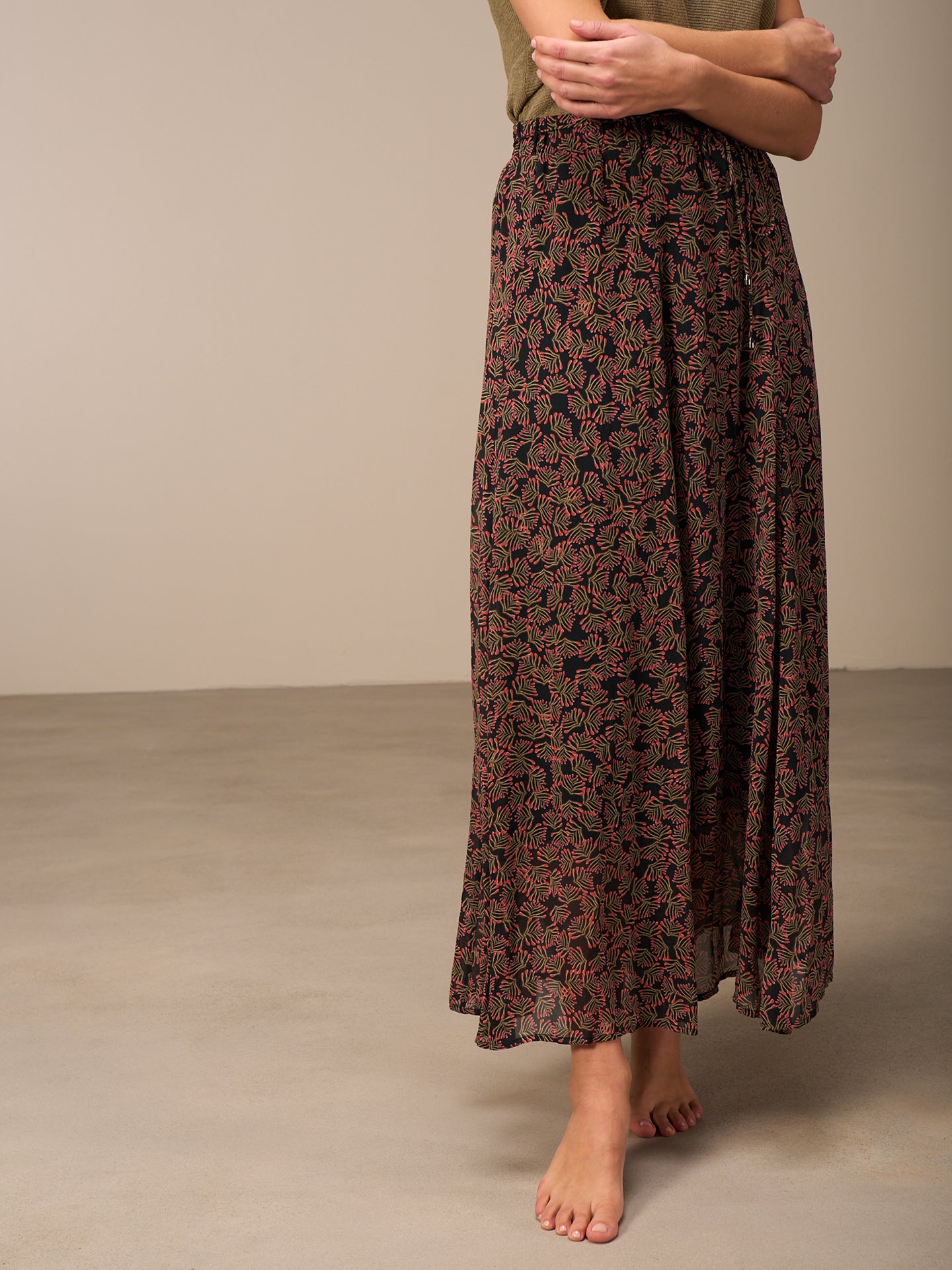 Rock mit elastischem Bund