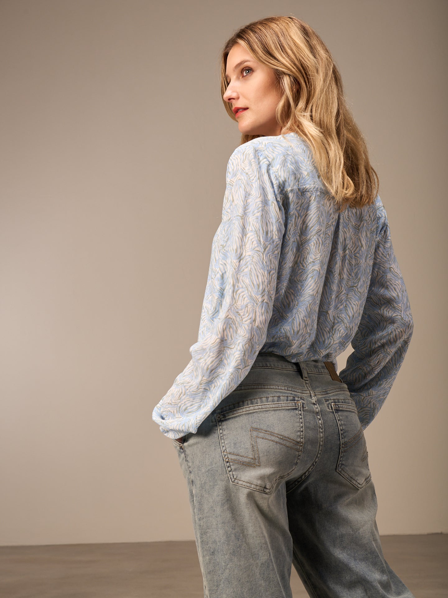 blouse à manches 3/4
