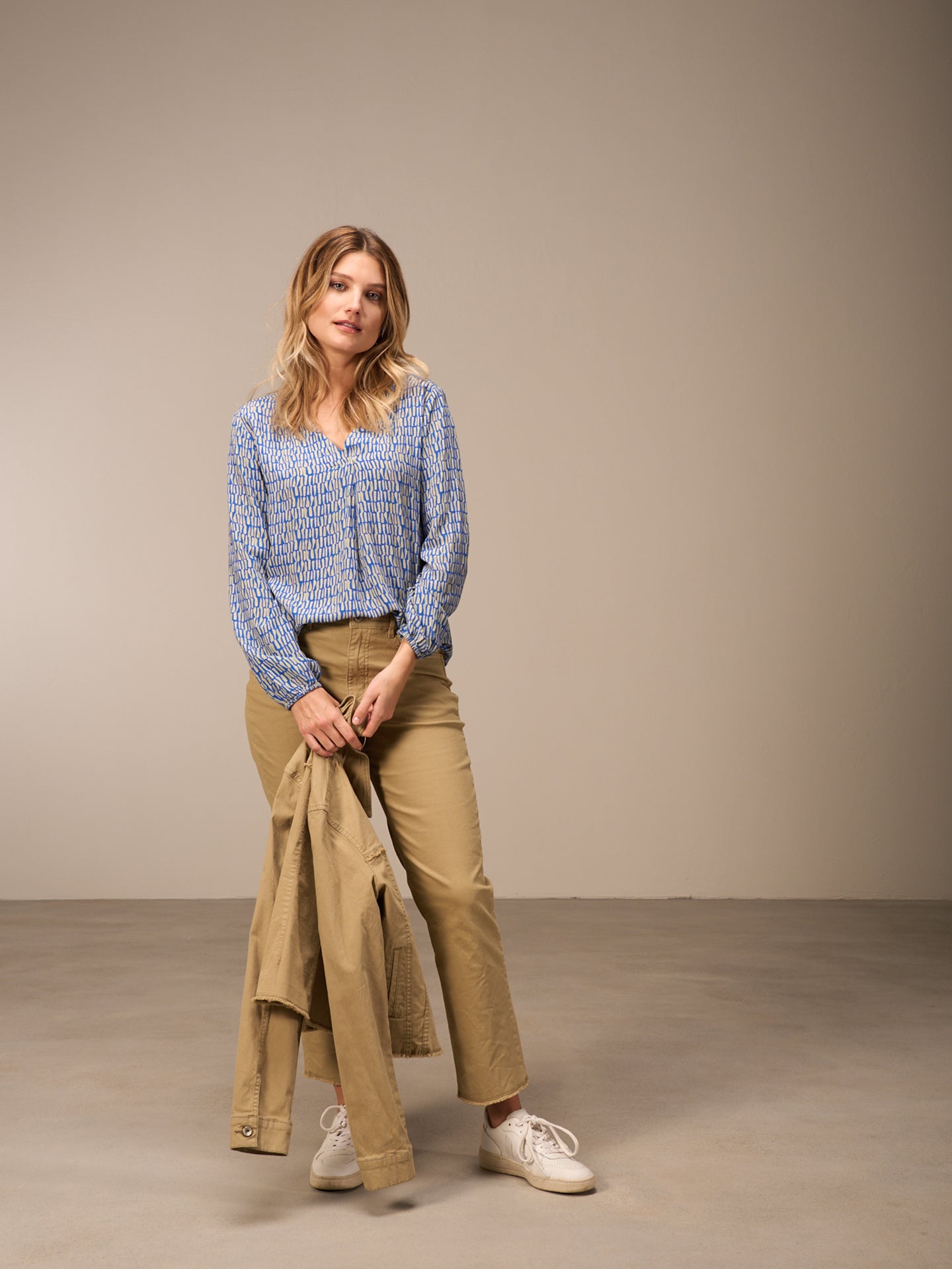 blouse à manches 3/4