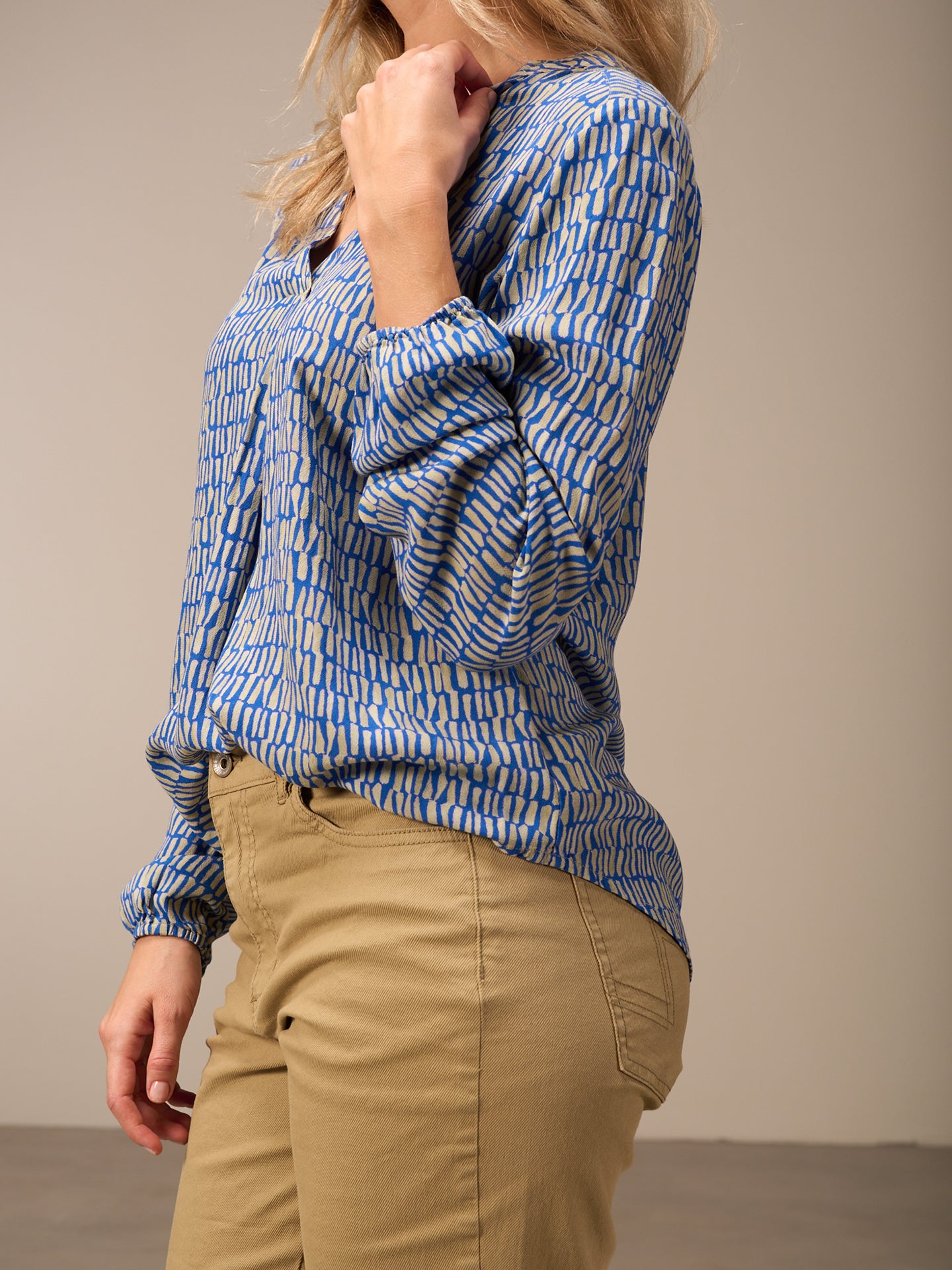 blouse à manches 3/4