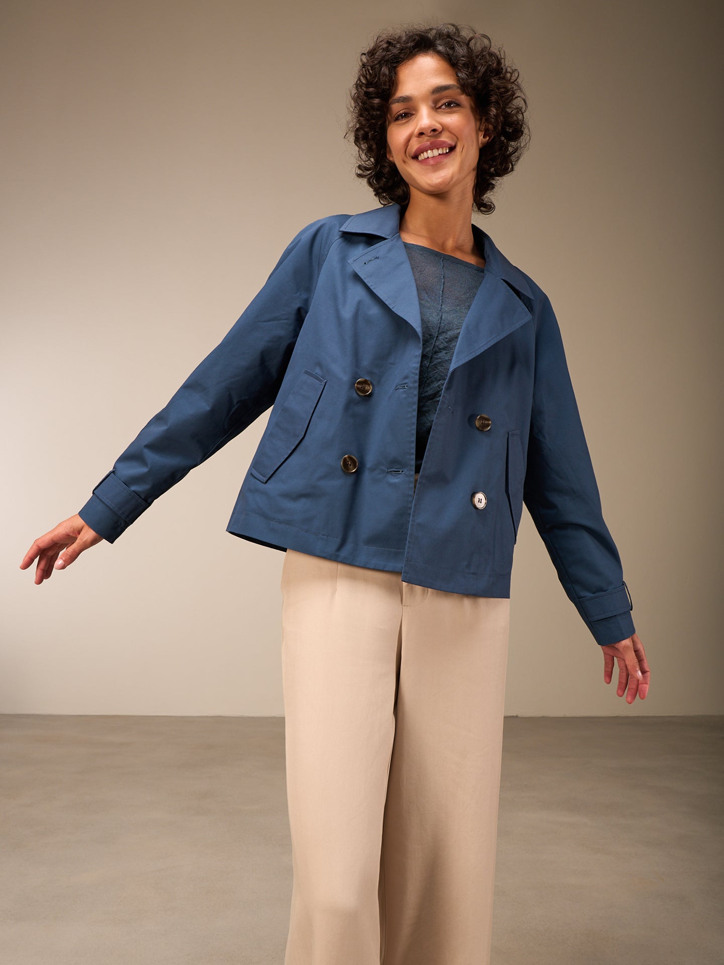 Water-repellent jacket