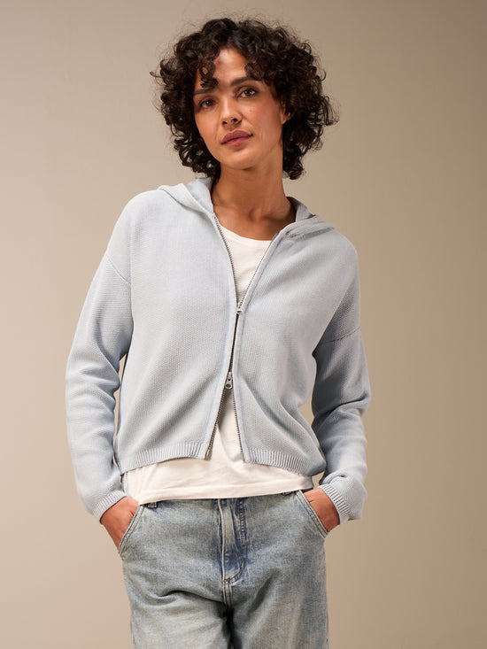 Strickjacke mit Kapuze