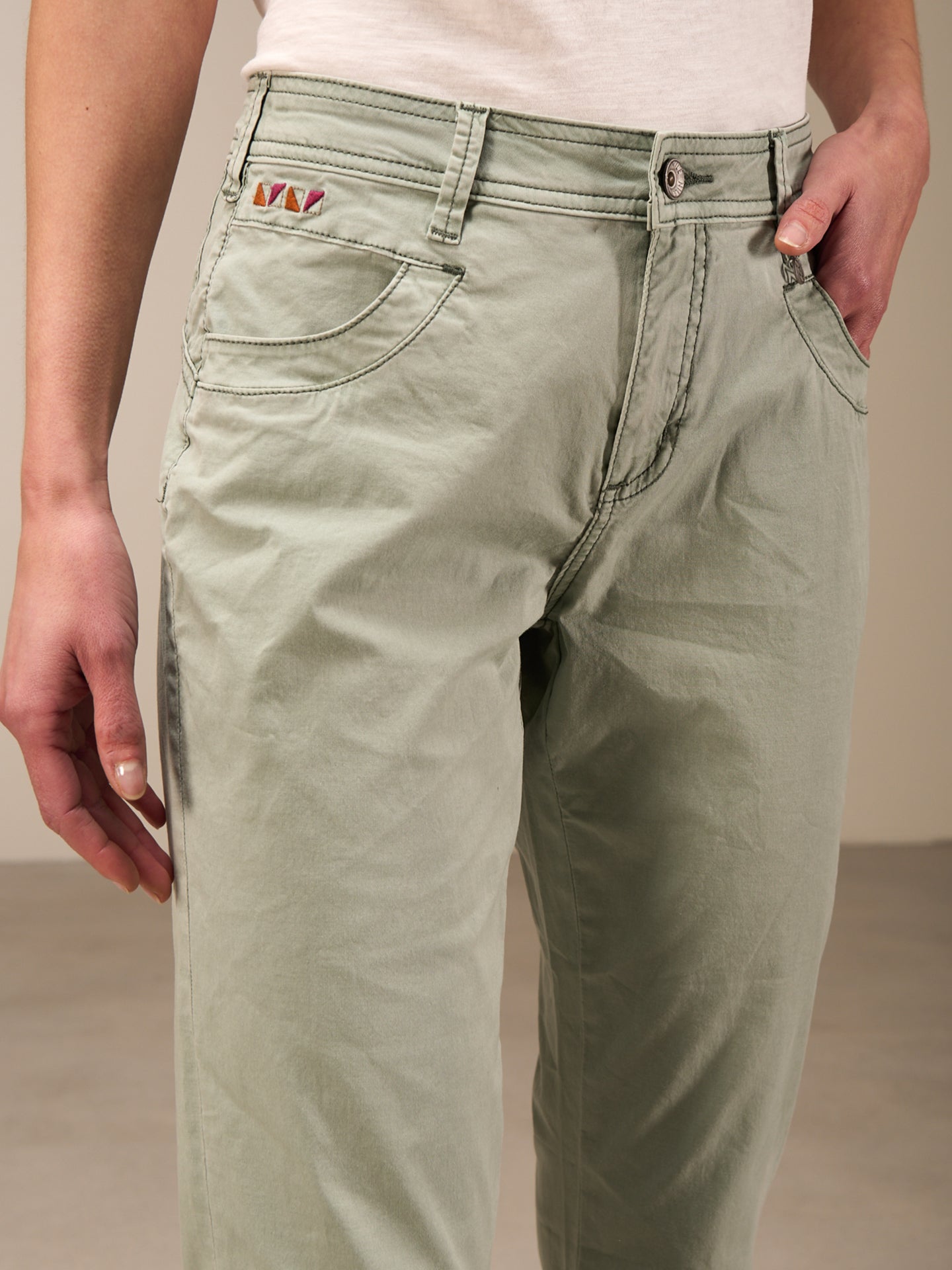Pantaloni regular fit