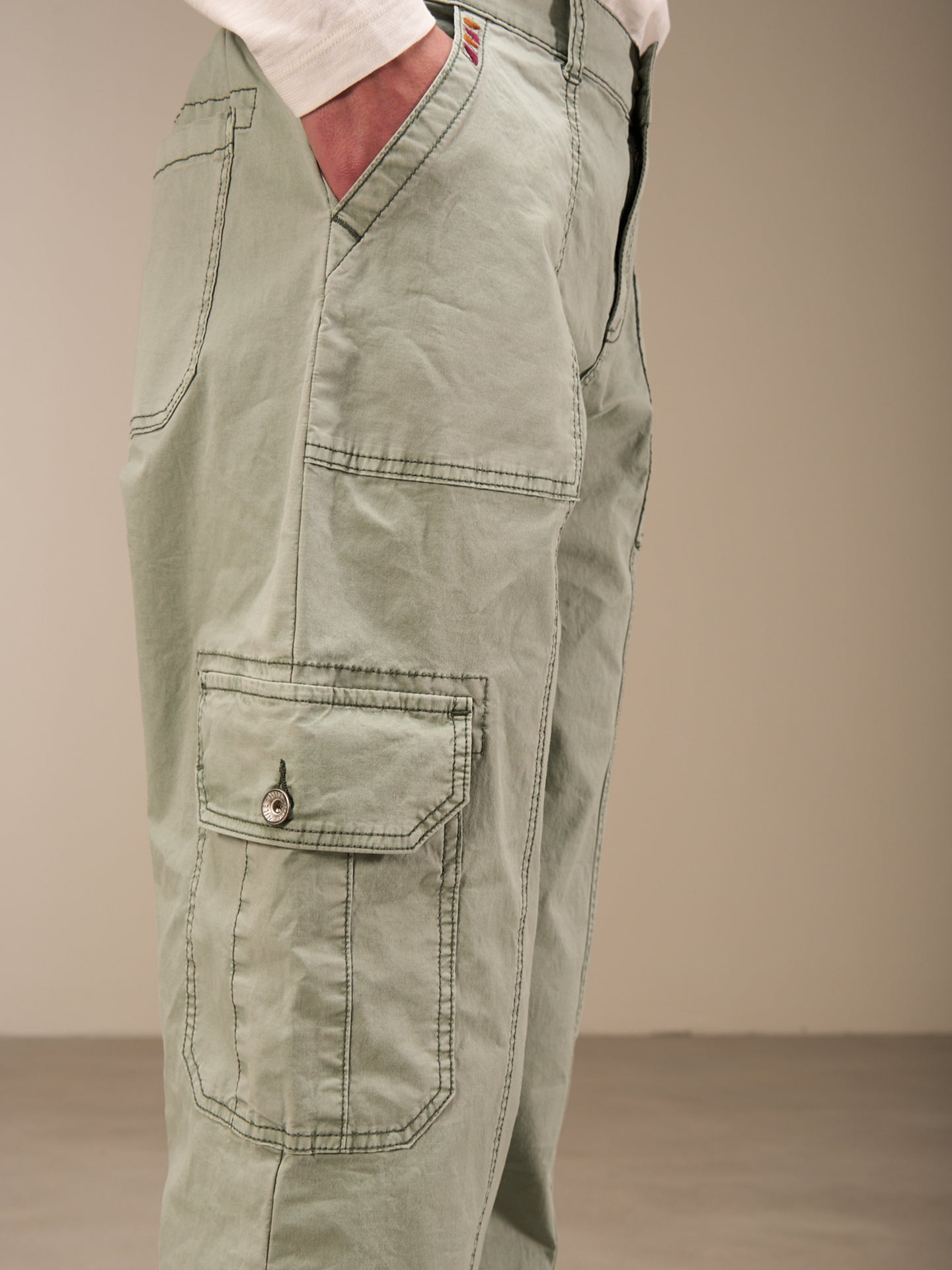 Hose Cargo