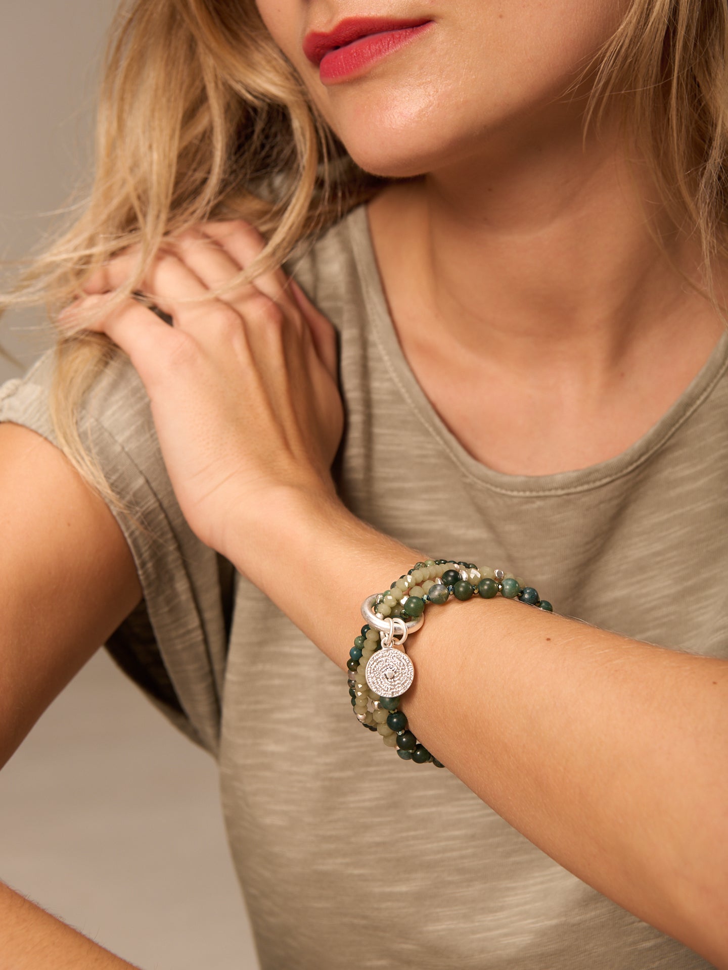 Bracelet with pendant