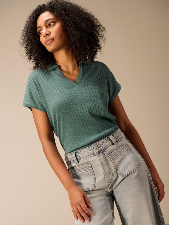 Fine knit sweater
