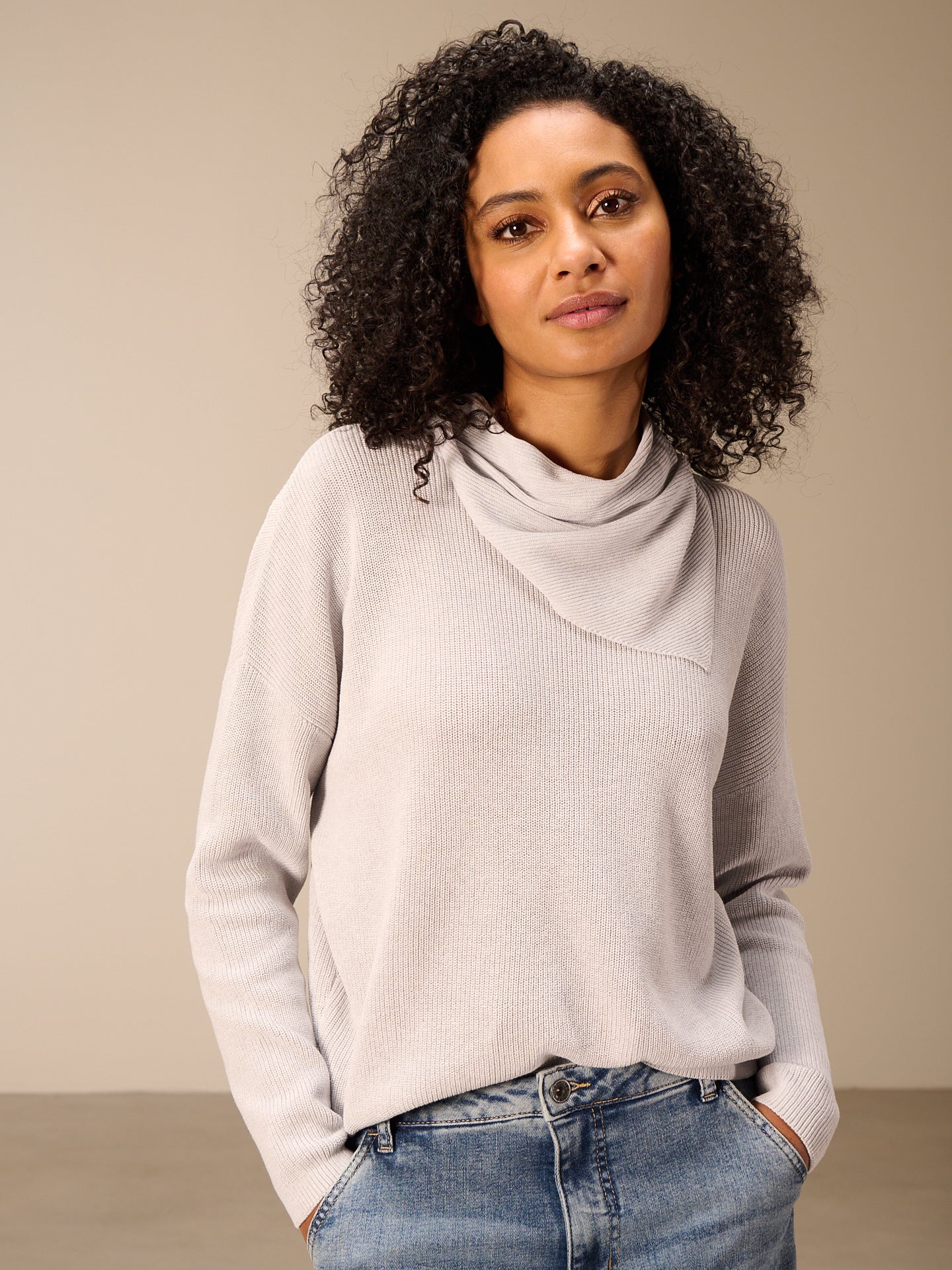Round-neck sweater