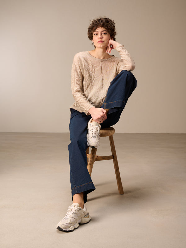 Wide-leg jeans