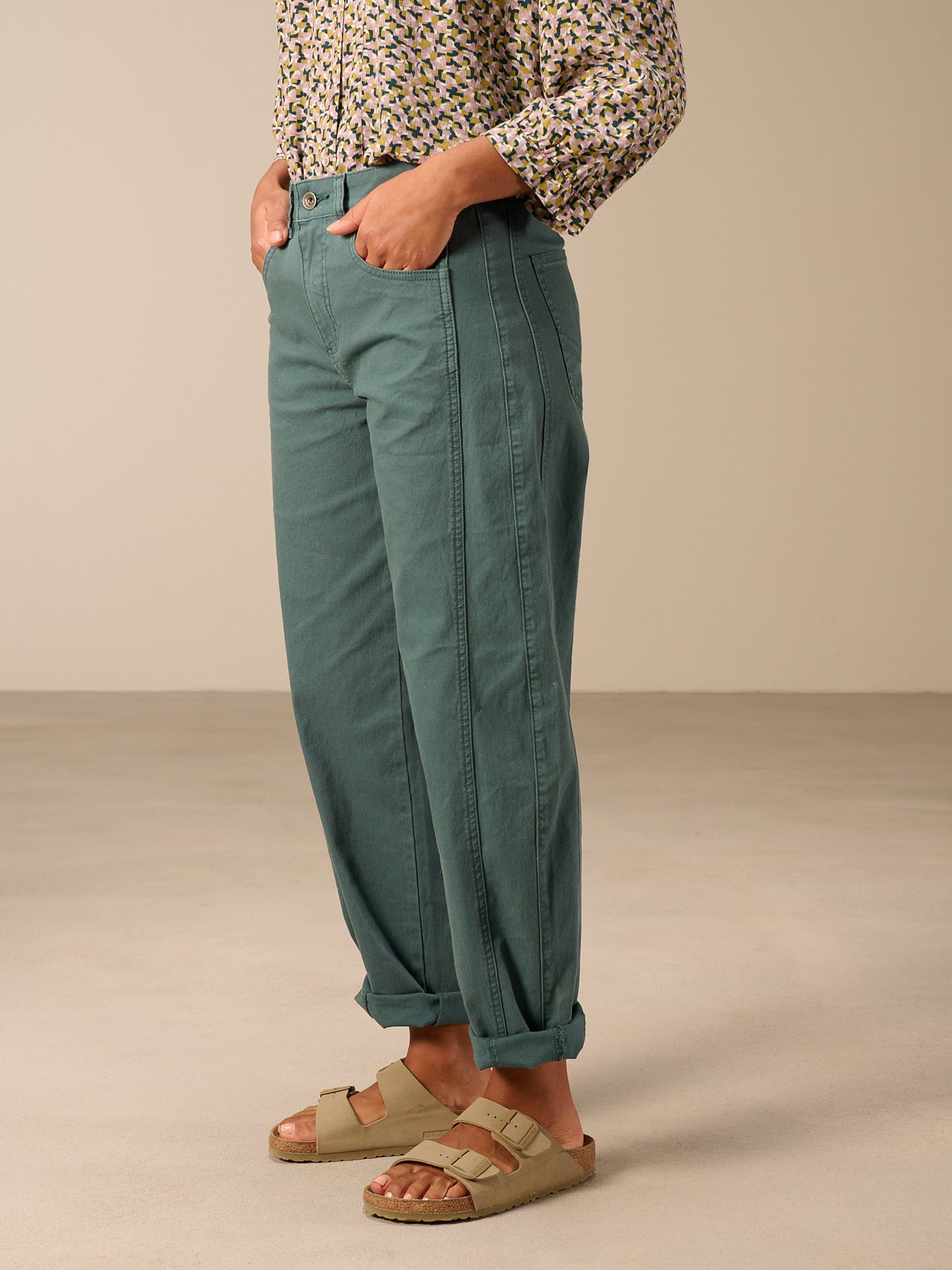 Pantaloni barrel fit