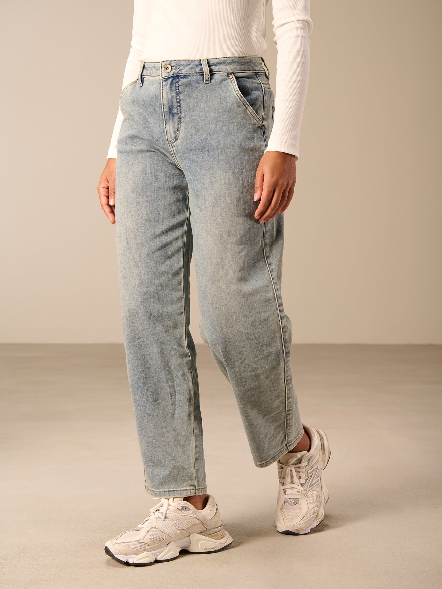 Jeans barrel fit
