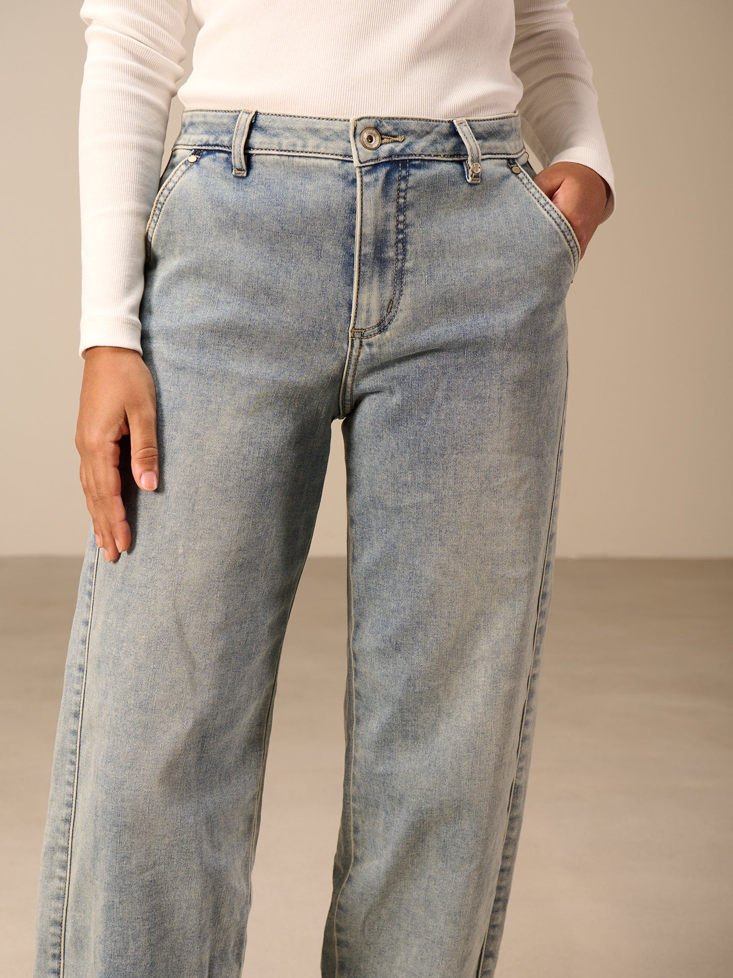 Jeans barrel fit